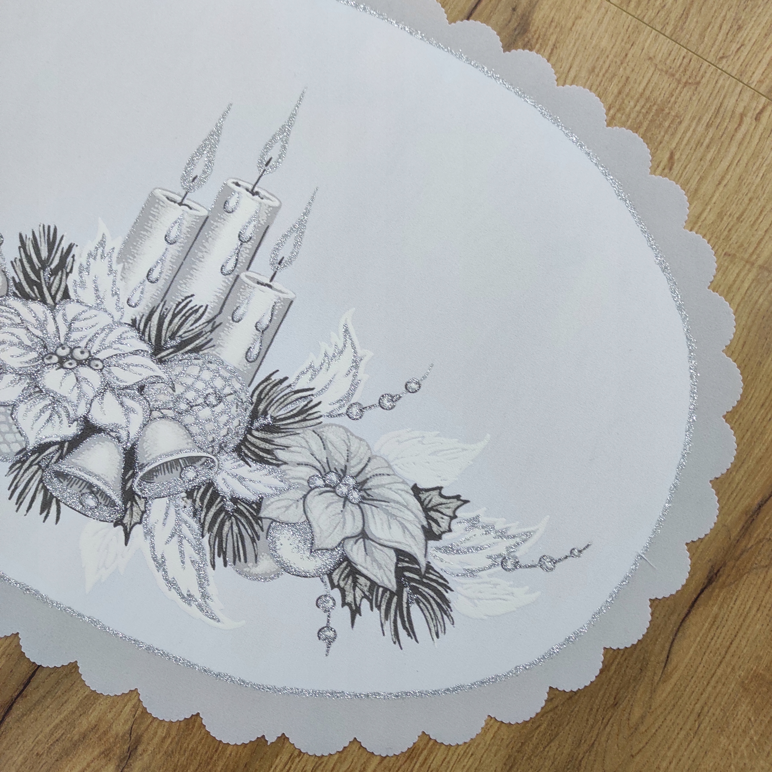 Serwetka Świąteczna ŚWIECZKI 32 x 48 cm szara Marka inna