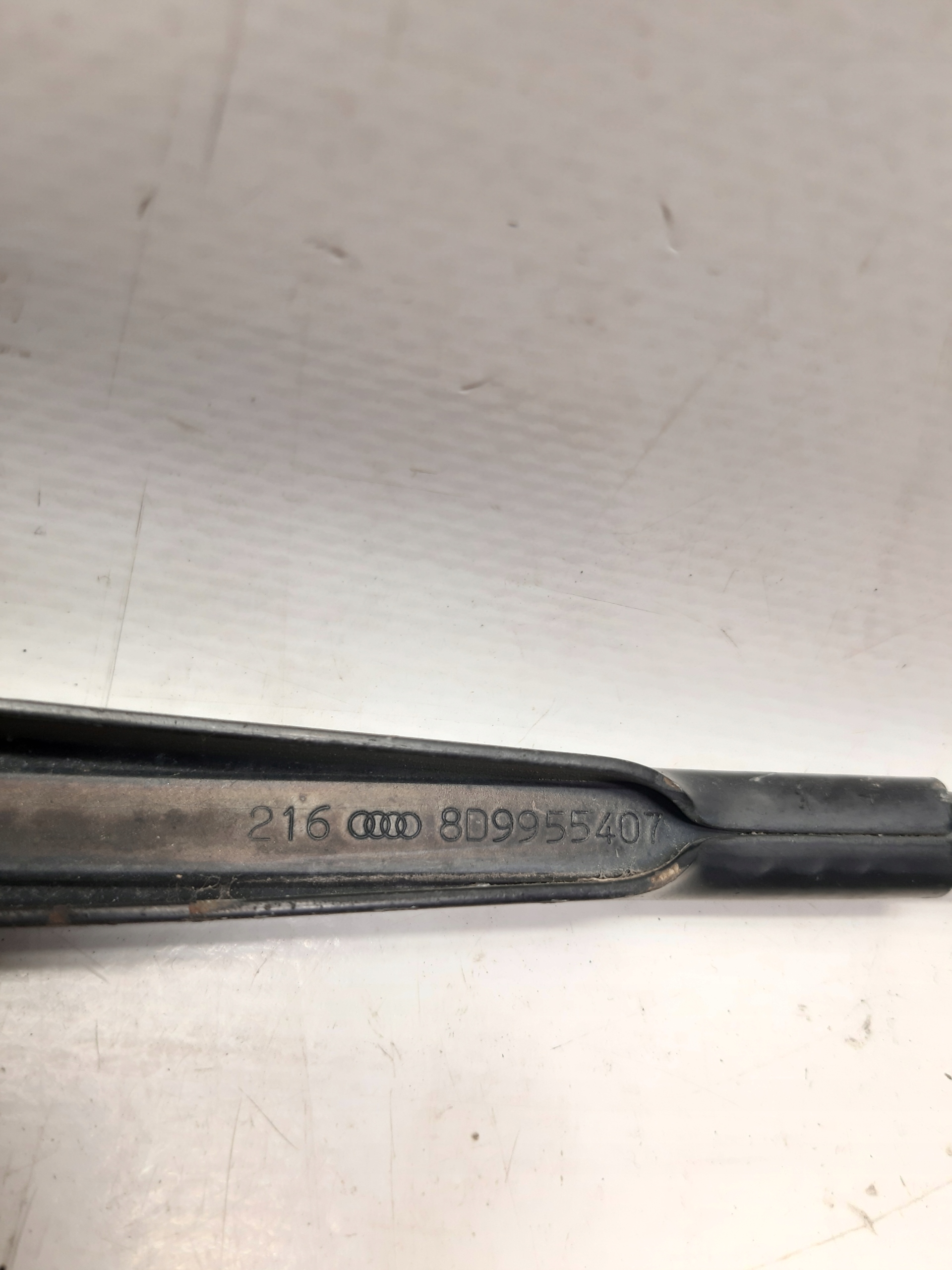 wiper arm rear part AUDI A3 8L