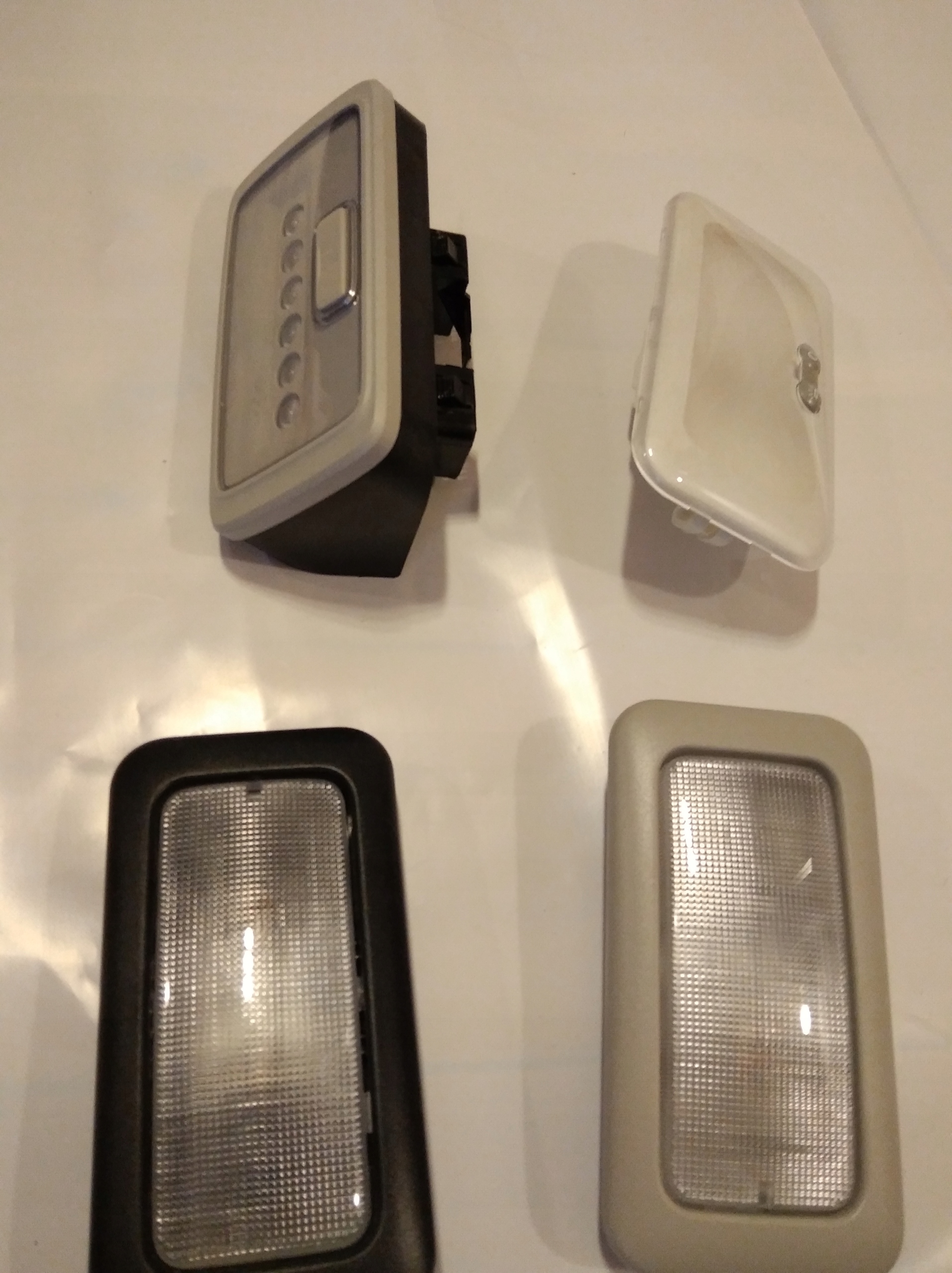 TRAFIC мастер корпус лампочки оригинал