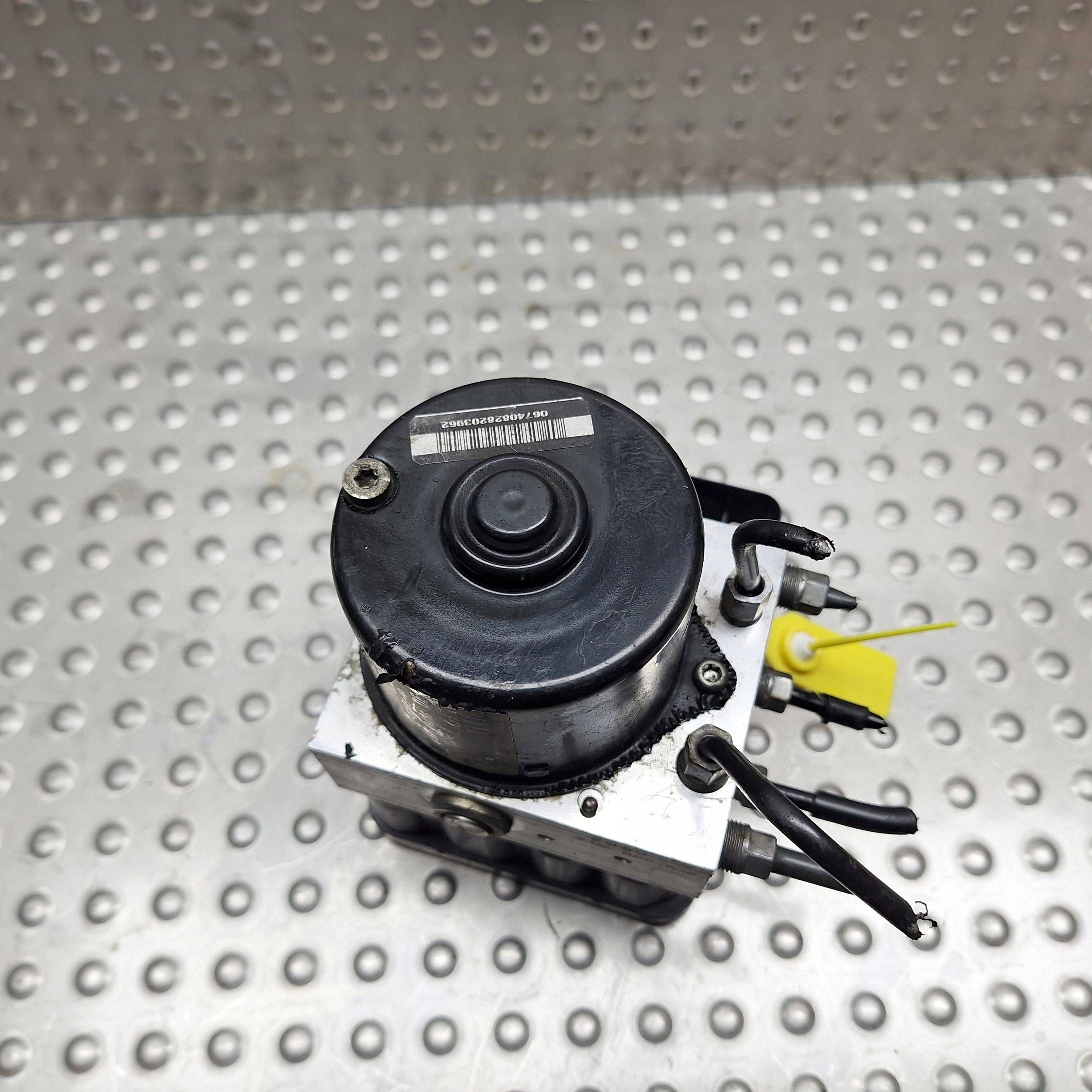 Pompa Centralina ABS 6N61-2C405-AA 06.2109-0698.3 MAZDA 3 e BK