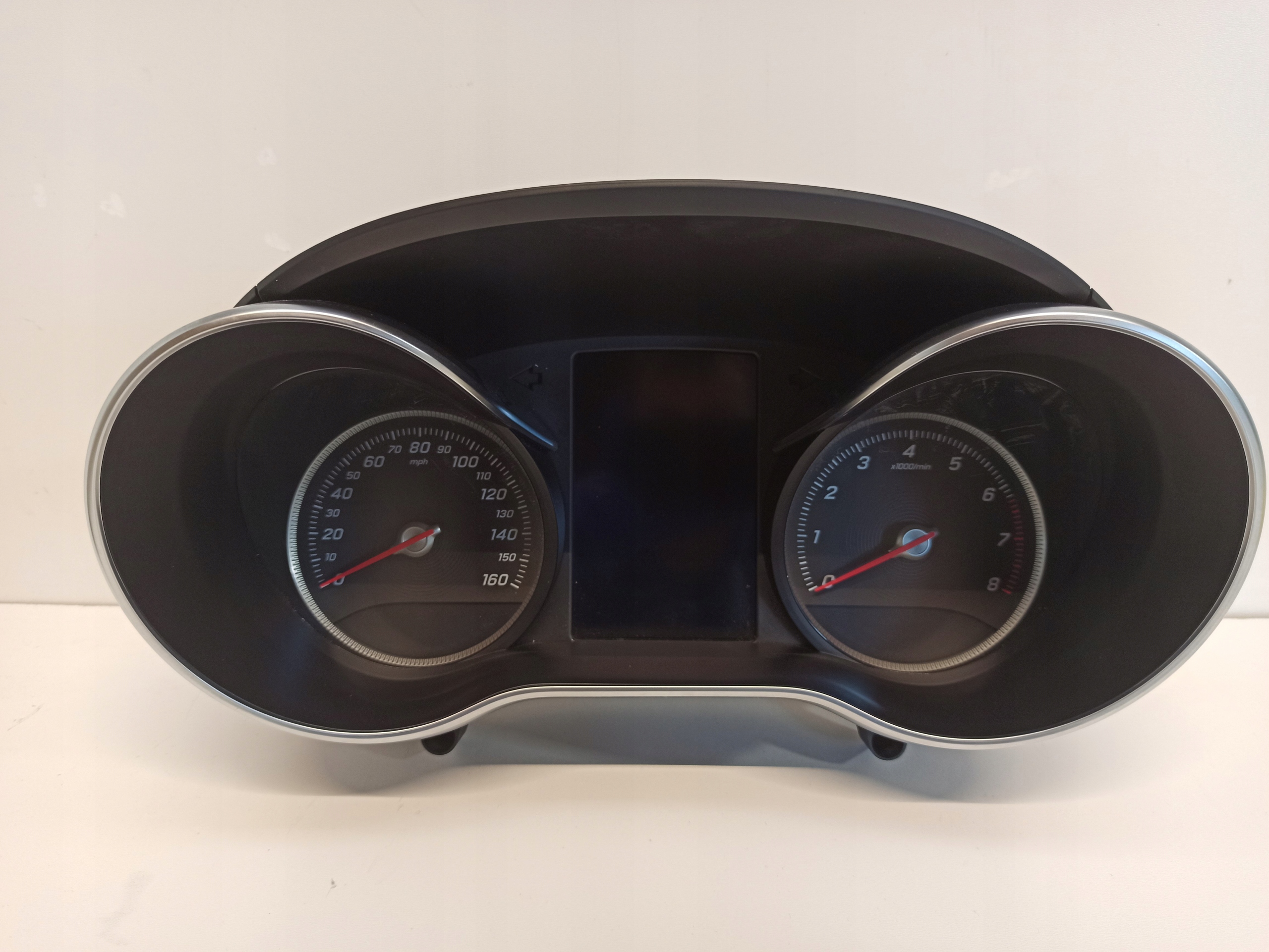 Мерседес W205 счетчик часы A2059007322 миль / ч