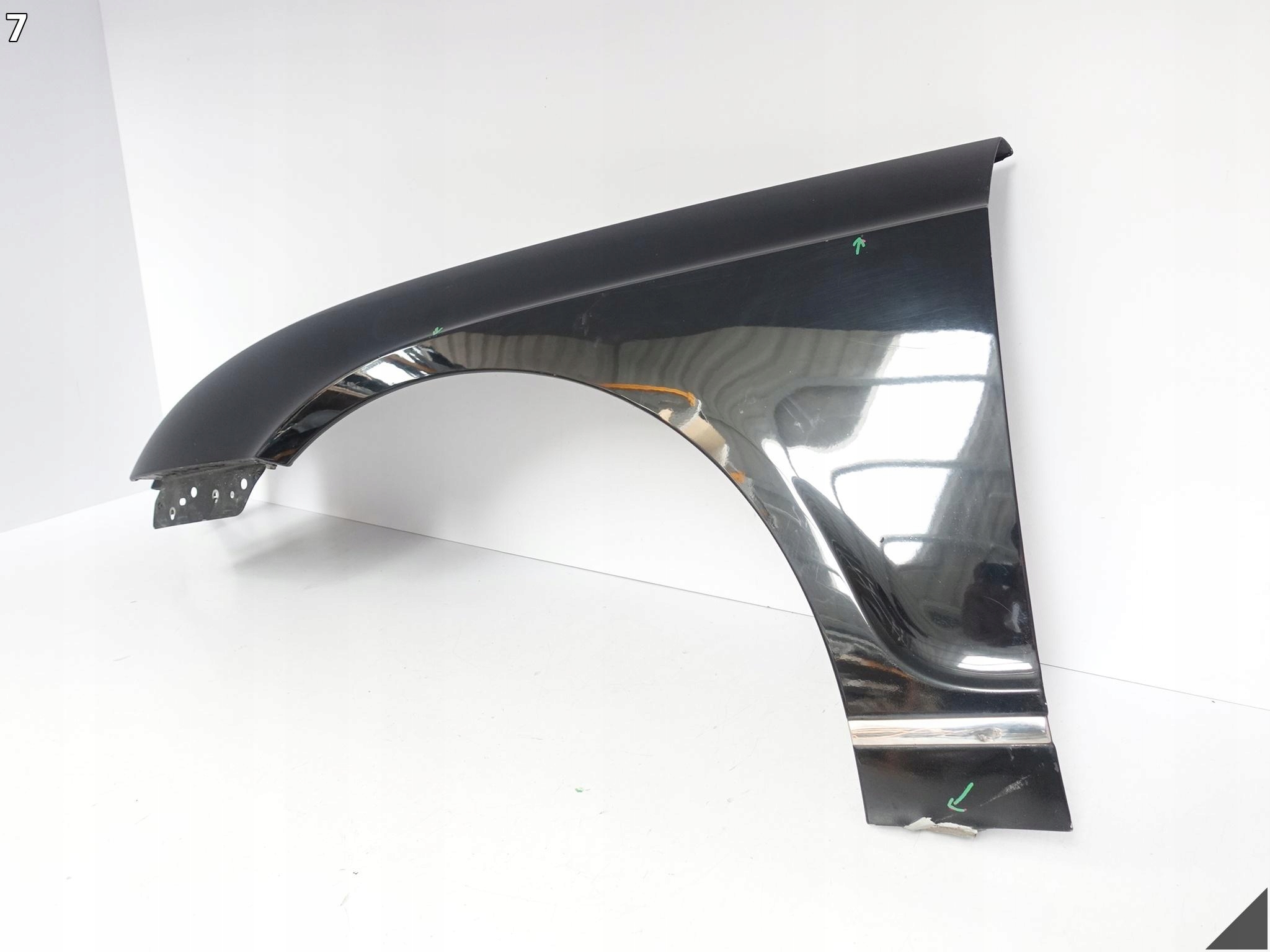 BENTLEY CONTINENTAL FLYING SPUR 3W5 06-12 fender left front