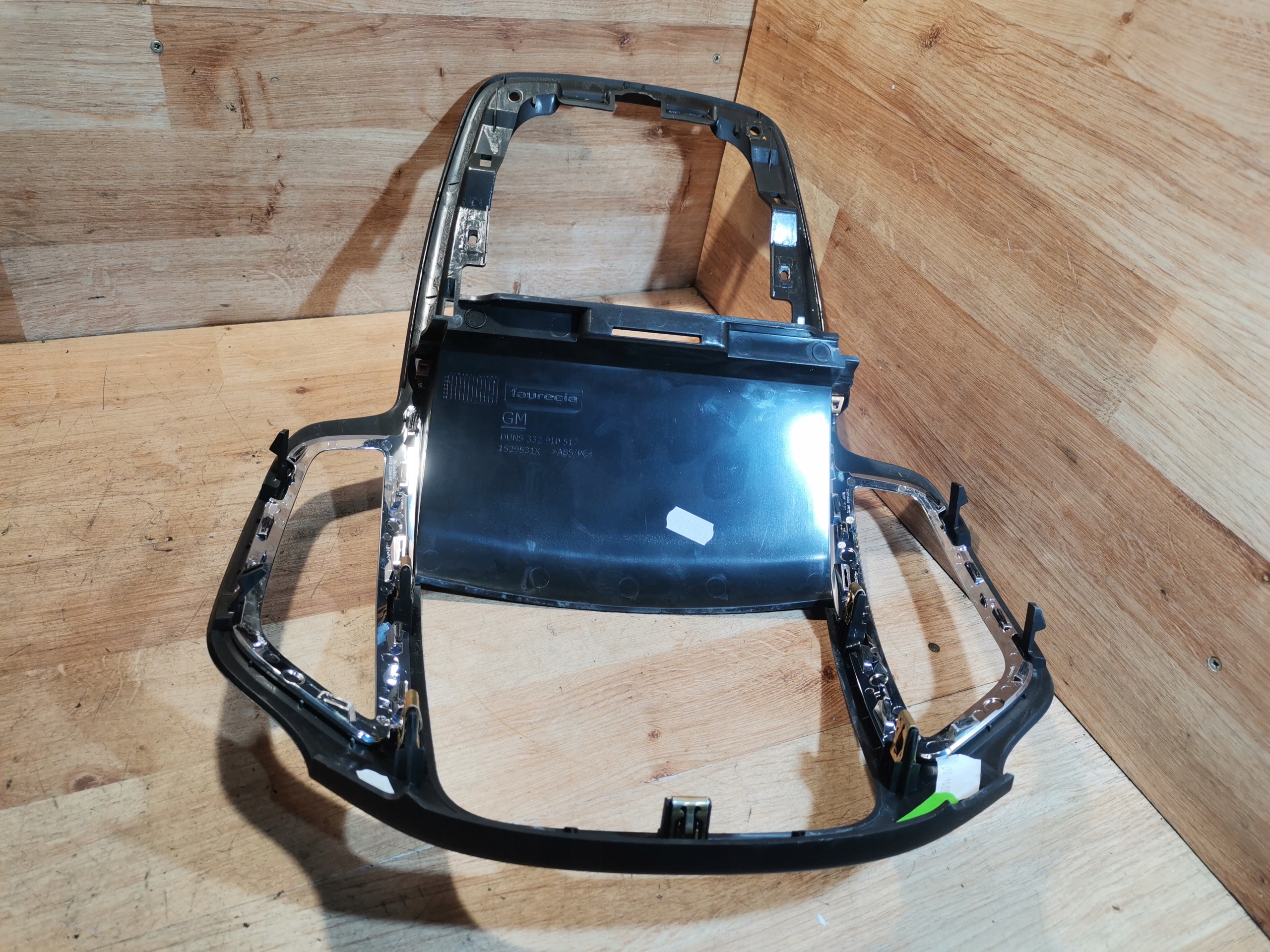 DEKOR frame RADIA OPEL ZAFIRA C 1529531X
