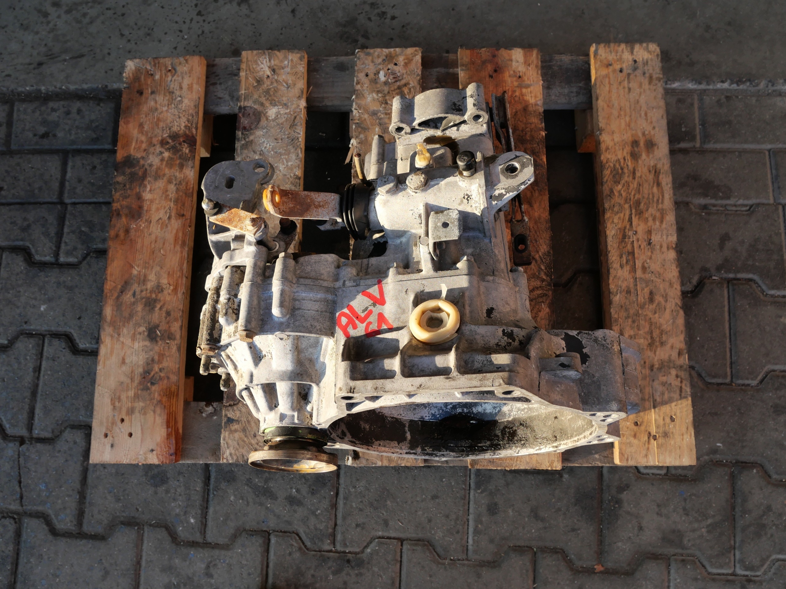 Getriebe VW AUDI SEAT SKODA 4T27096X