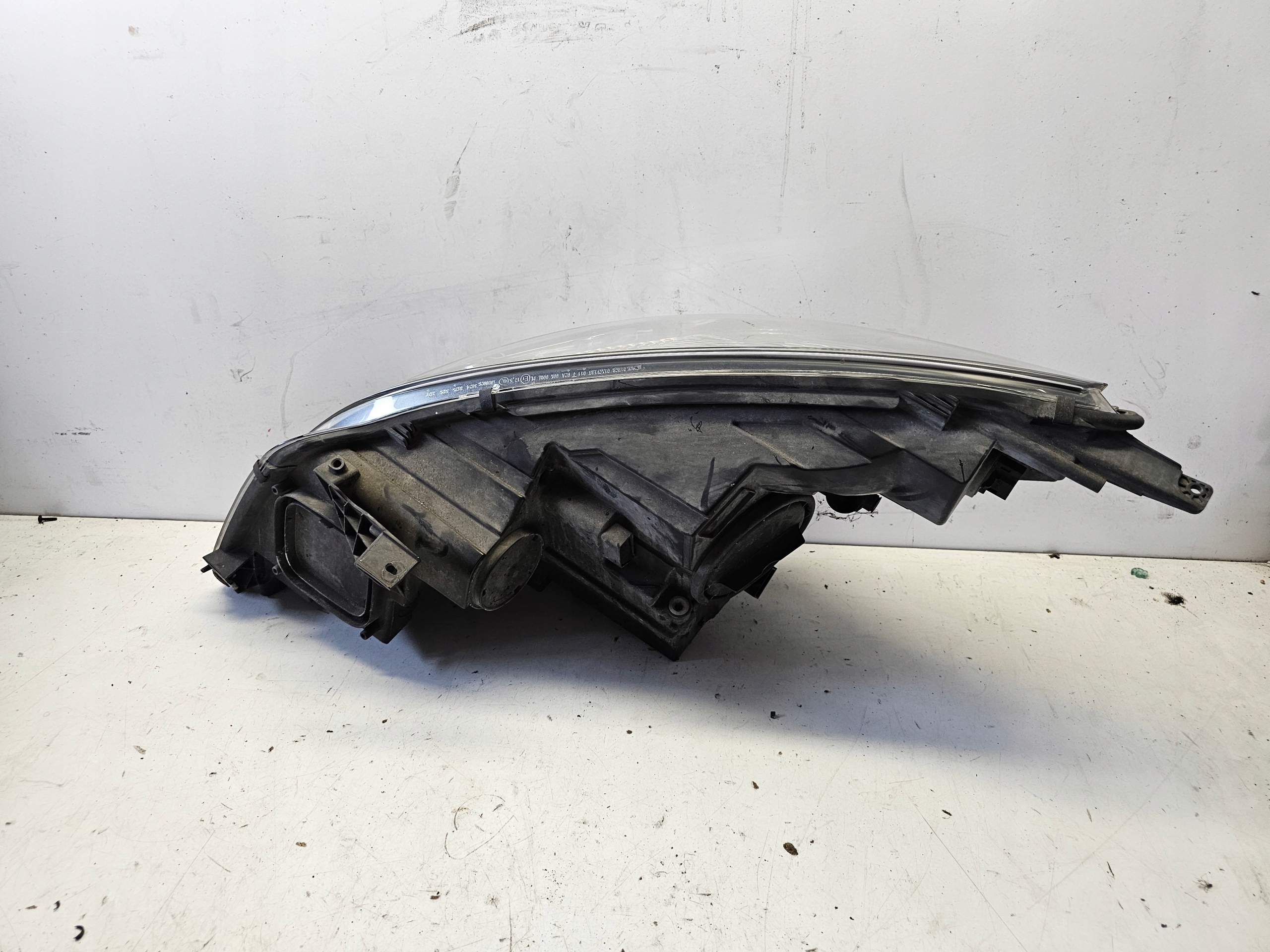 OPEL ZAFIRA C REFLEKTOR light right front right front UK 39009024