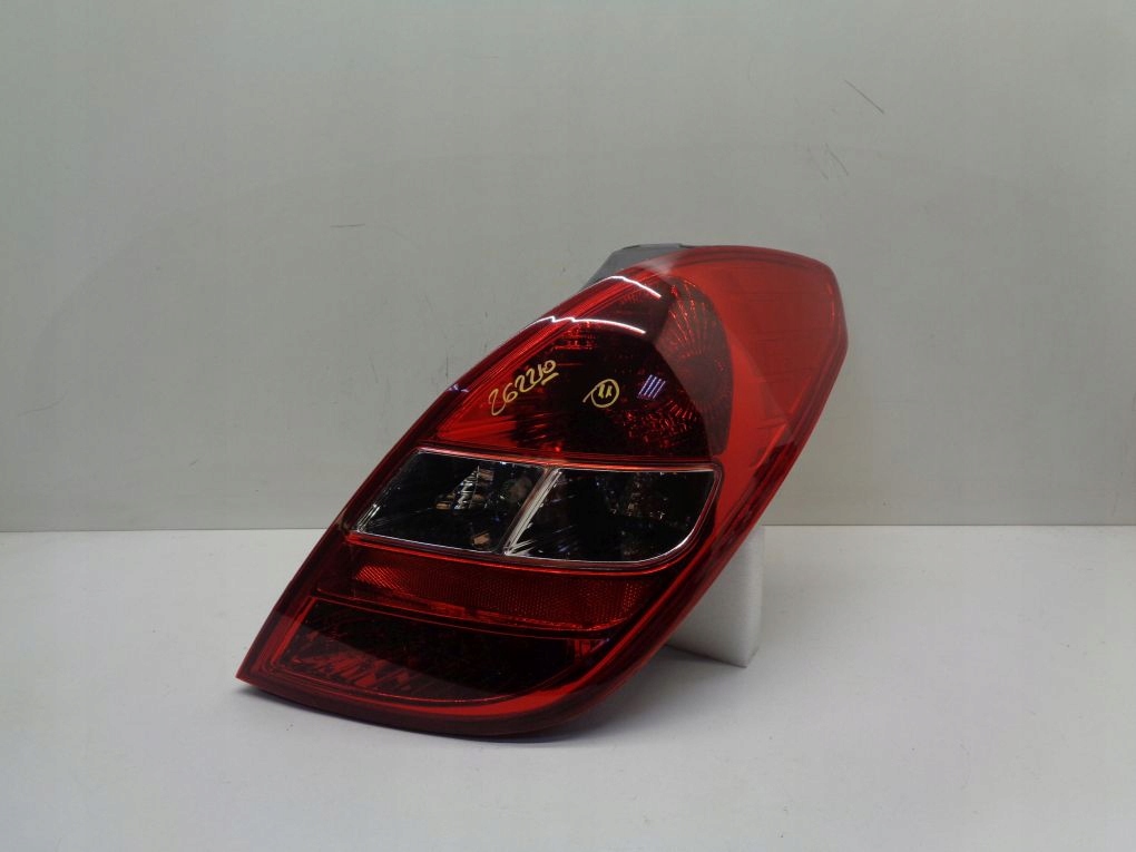 Hyundai i20 and 20 08- light rear right