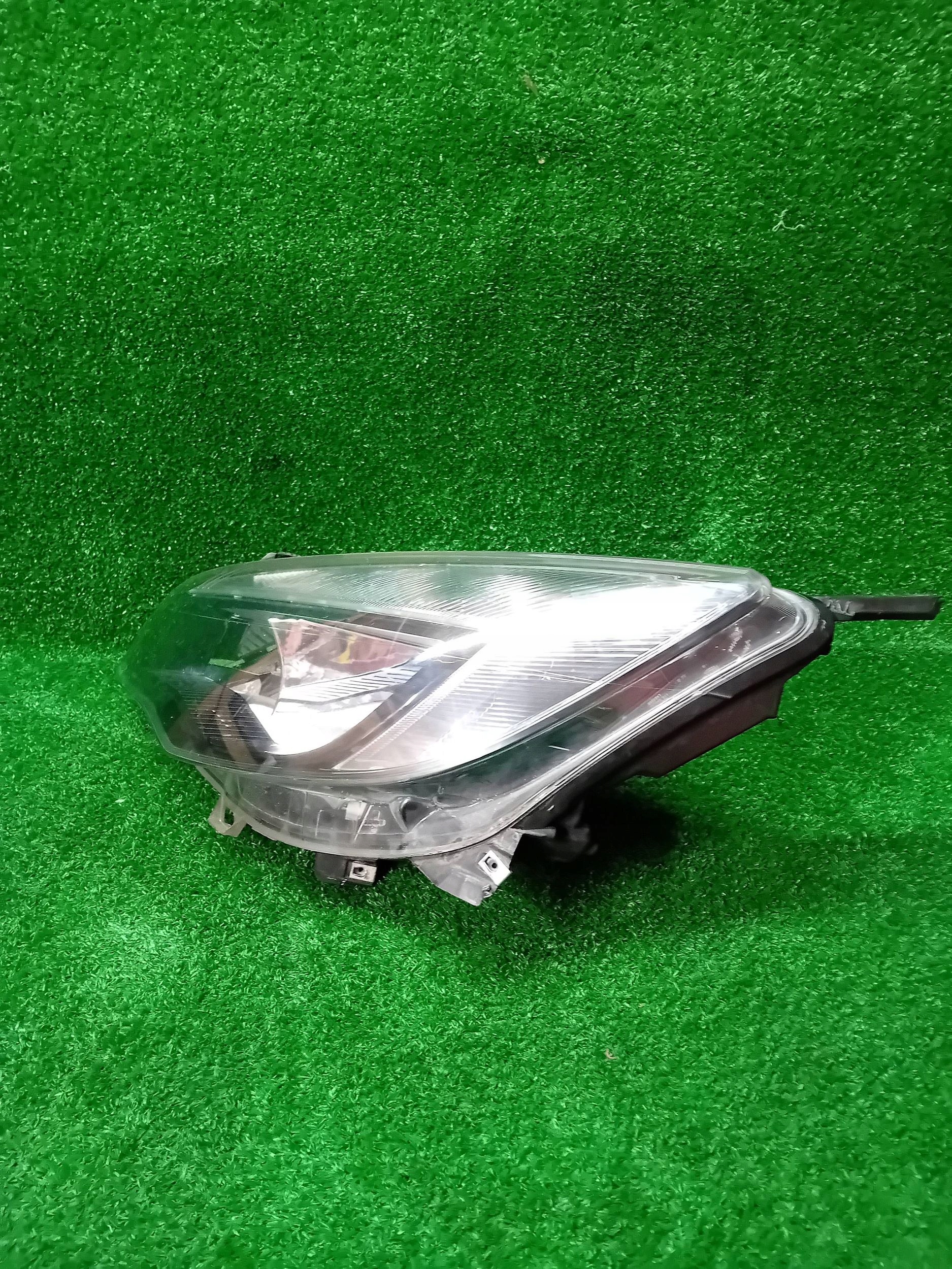 REFLEKTOR left OPEL ASTRA IV J 09- LED NR.R776