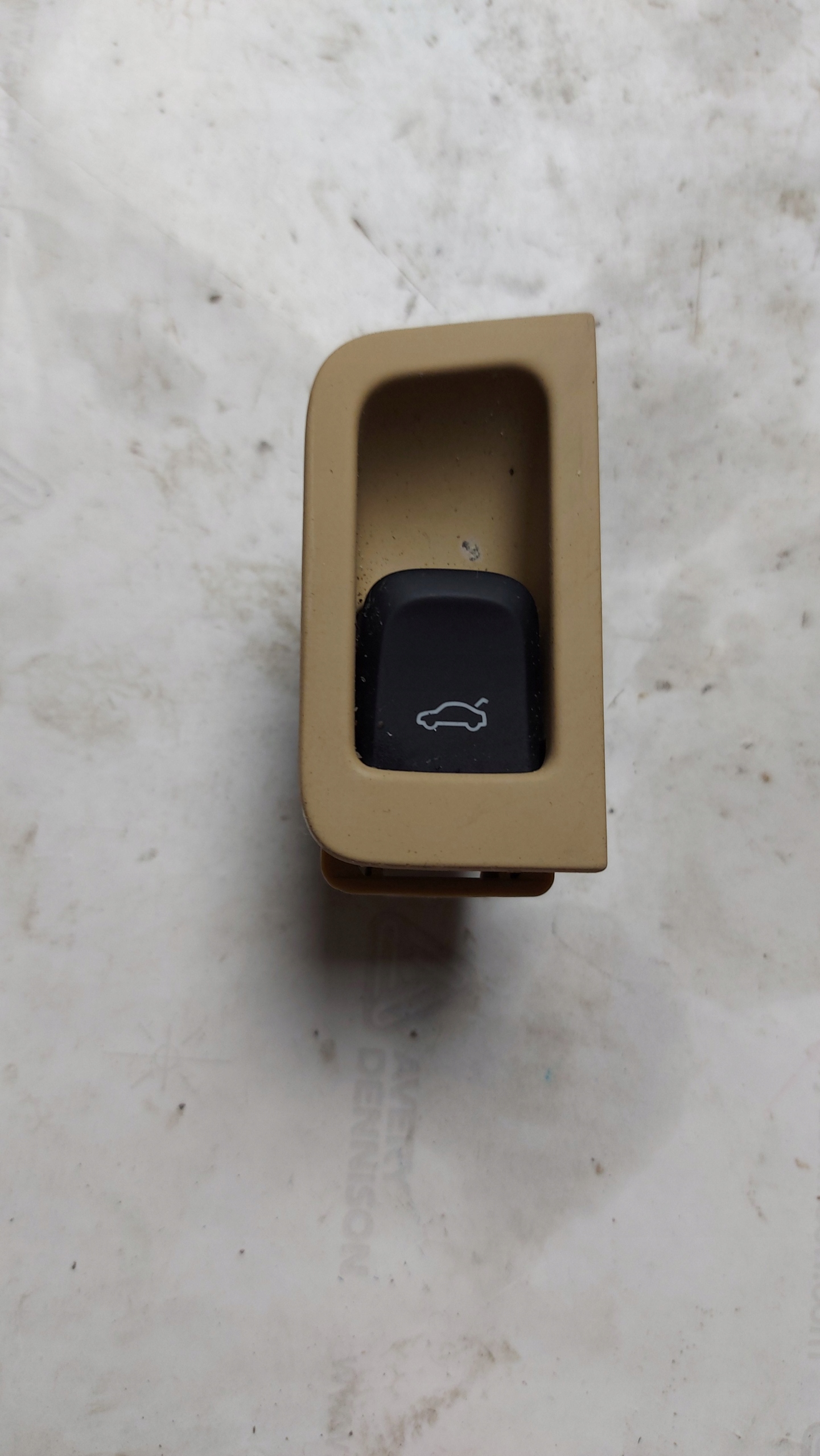 opening control switch of rear bonnet boot AUDI A7 4G8 OE EU 4G8959829