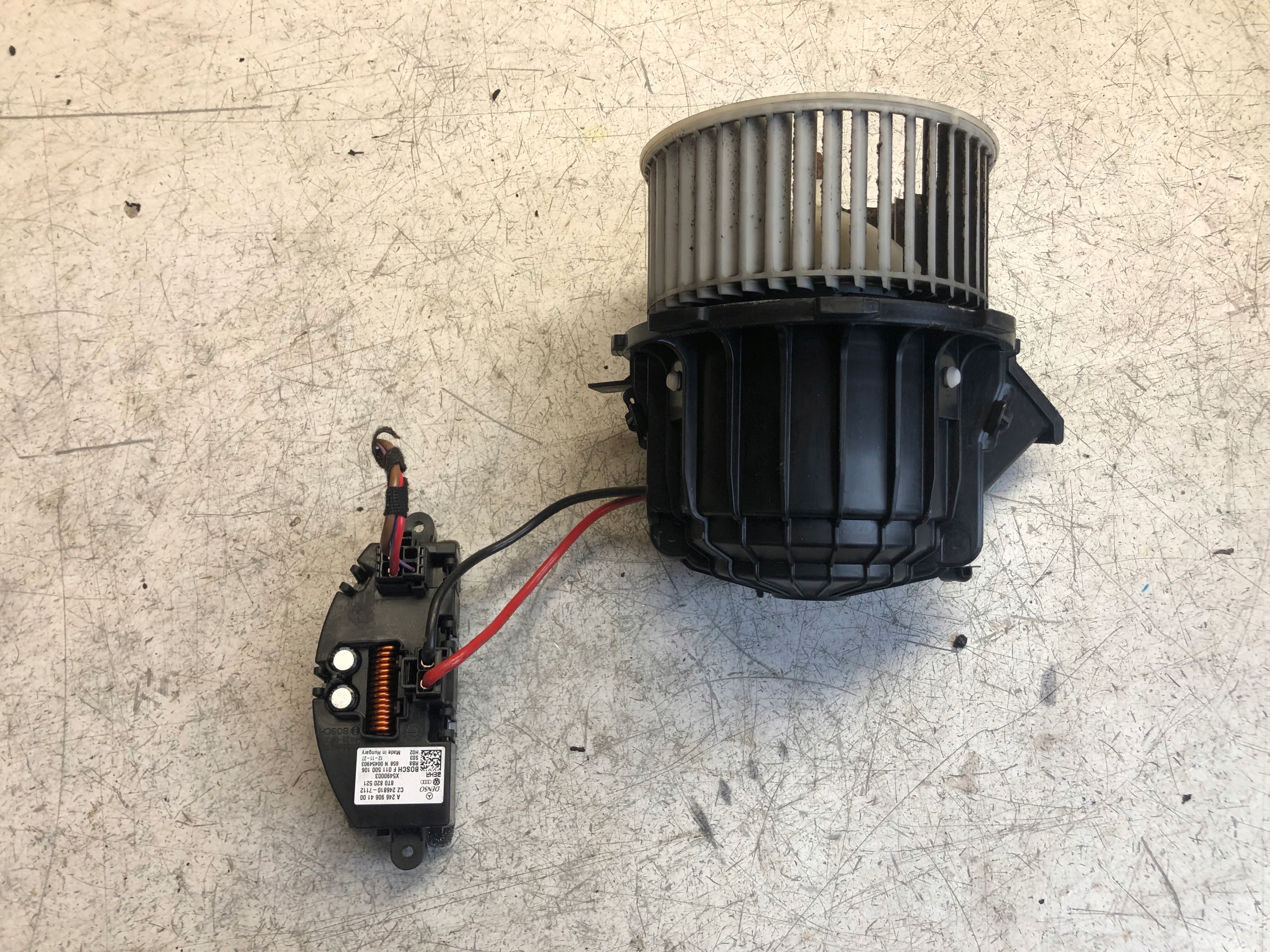 heating fan AUDI A5 LIFT 8T0820521