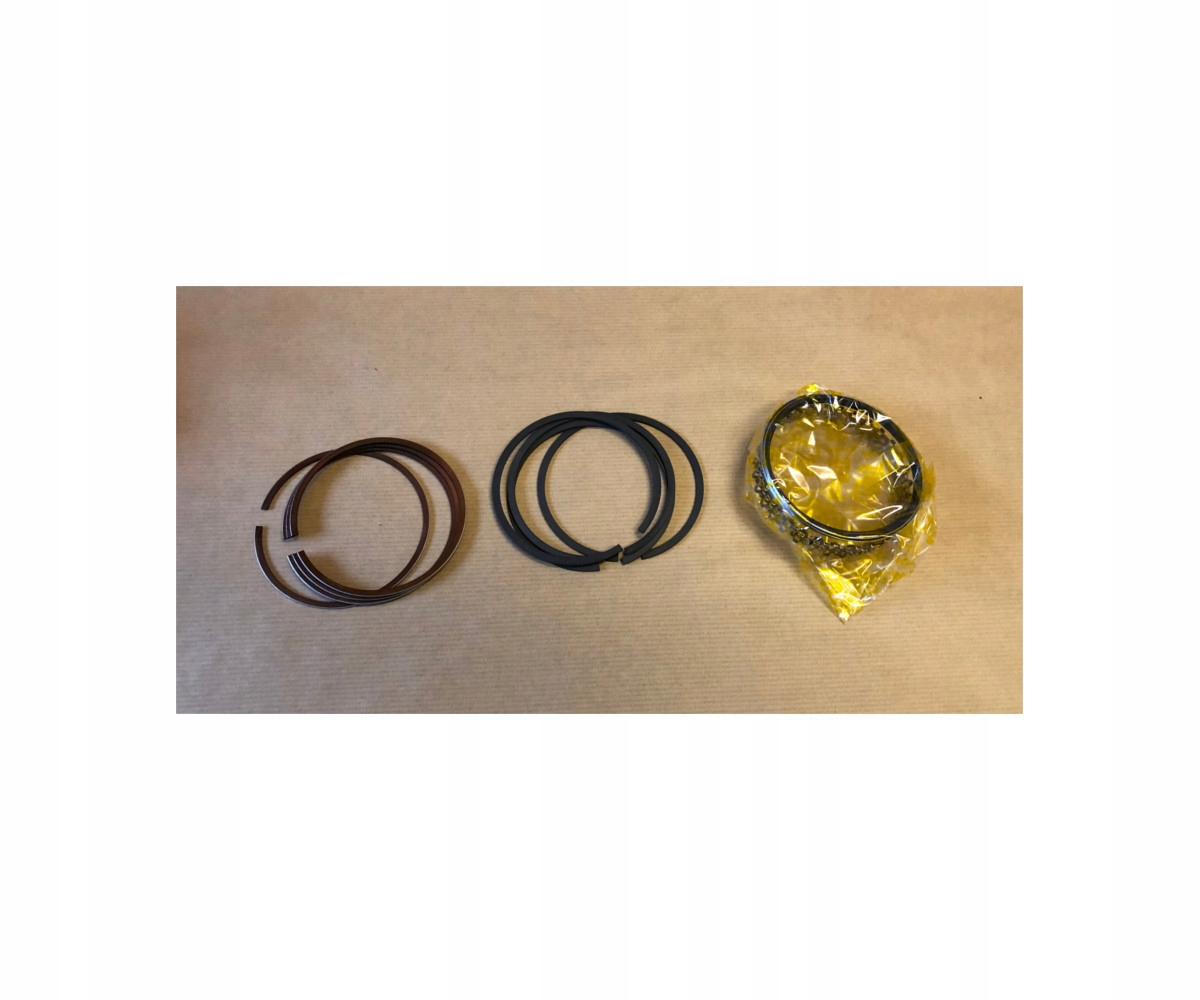 Pierścienie tł. Wózek widłowy Toyota Komats 1,5 5K