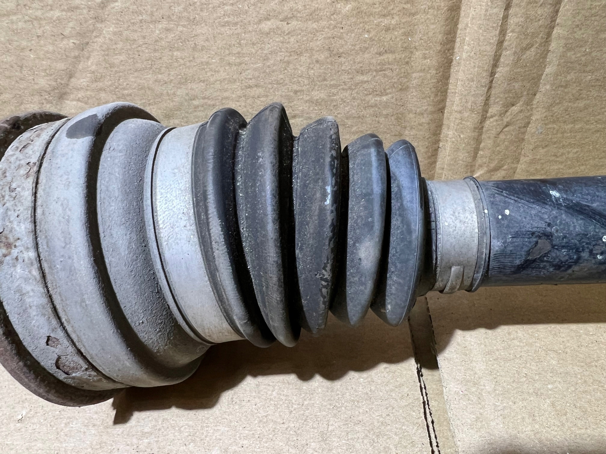 AUDI Q5 80A 2.0 TFSI semi-axis left rear left rear part 80A501203G