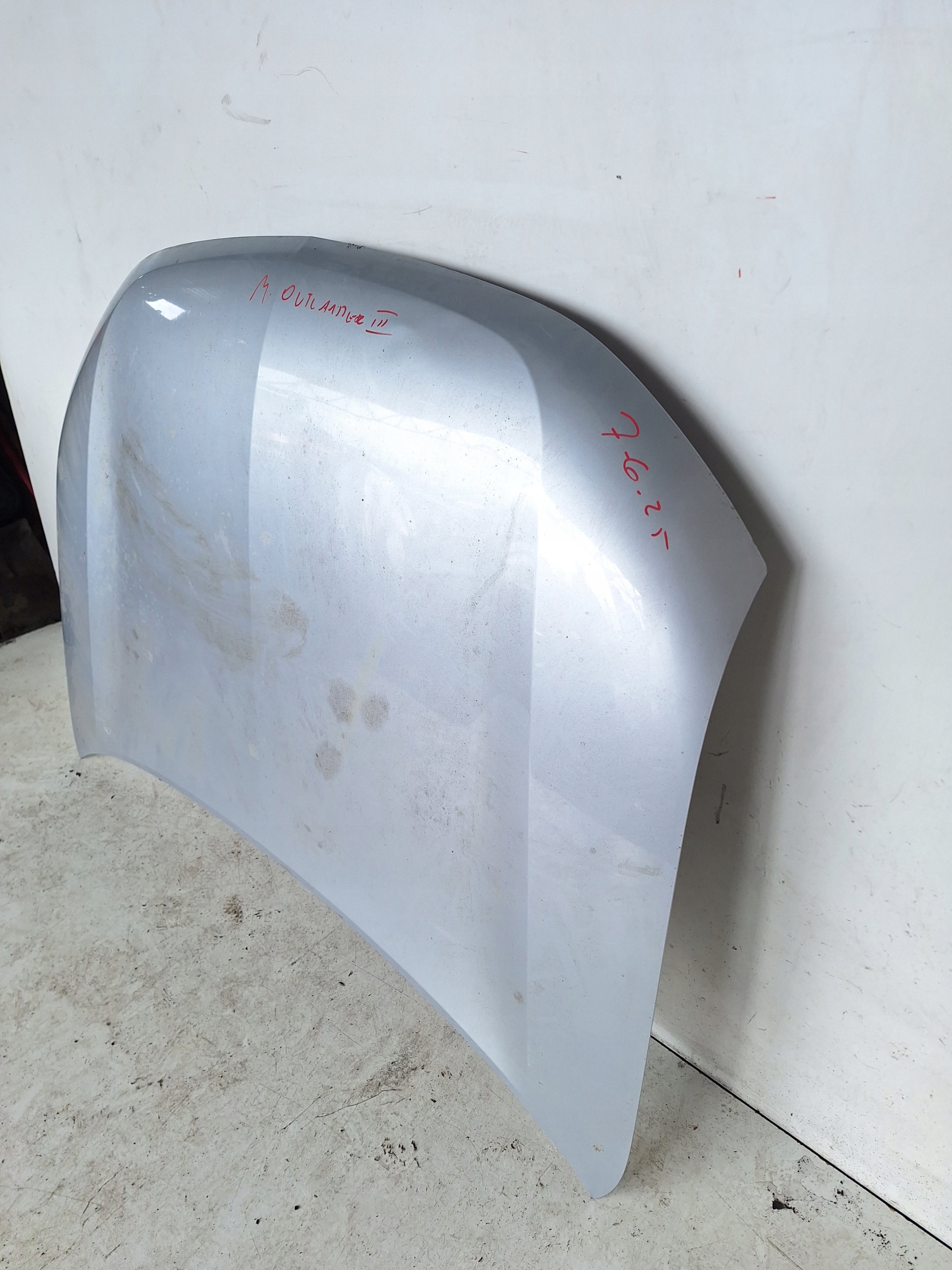 MITSUBISHI OUTLANDER III 13-15 Capot A31