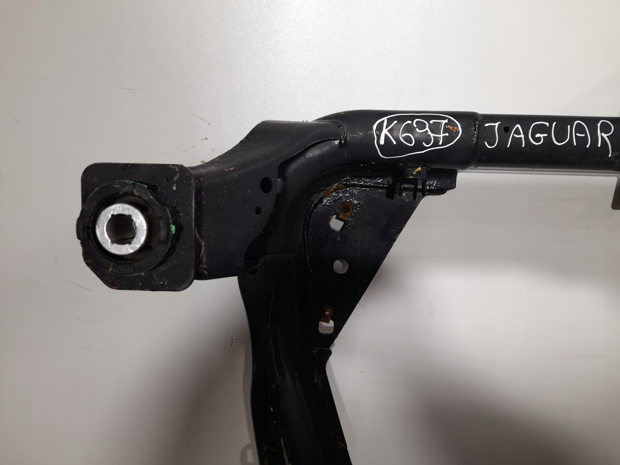 JAGUAR E-PACE axle beam front subframe front