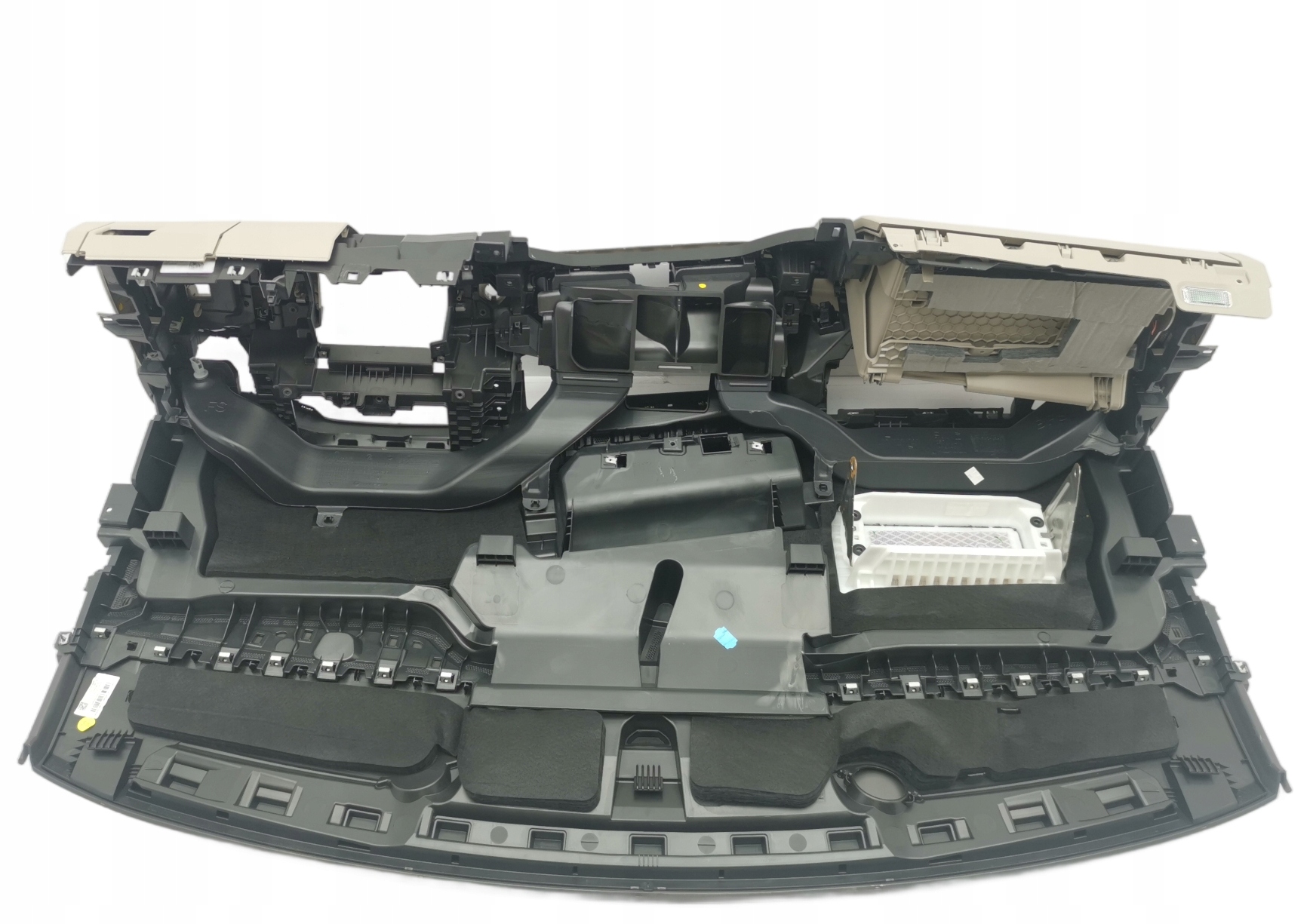 консоль торпеда vw MULTIVAN T7 7T1857003M оригинальная