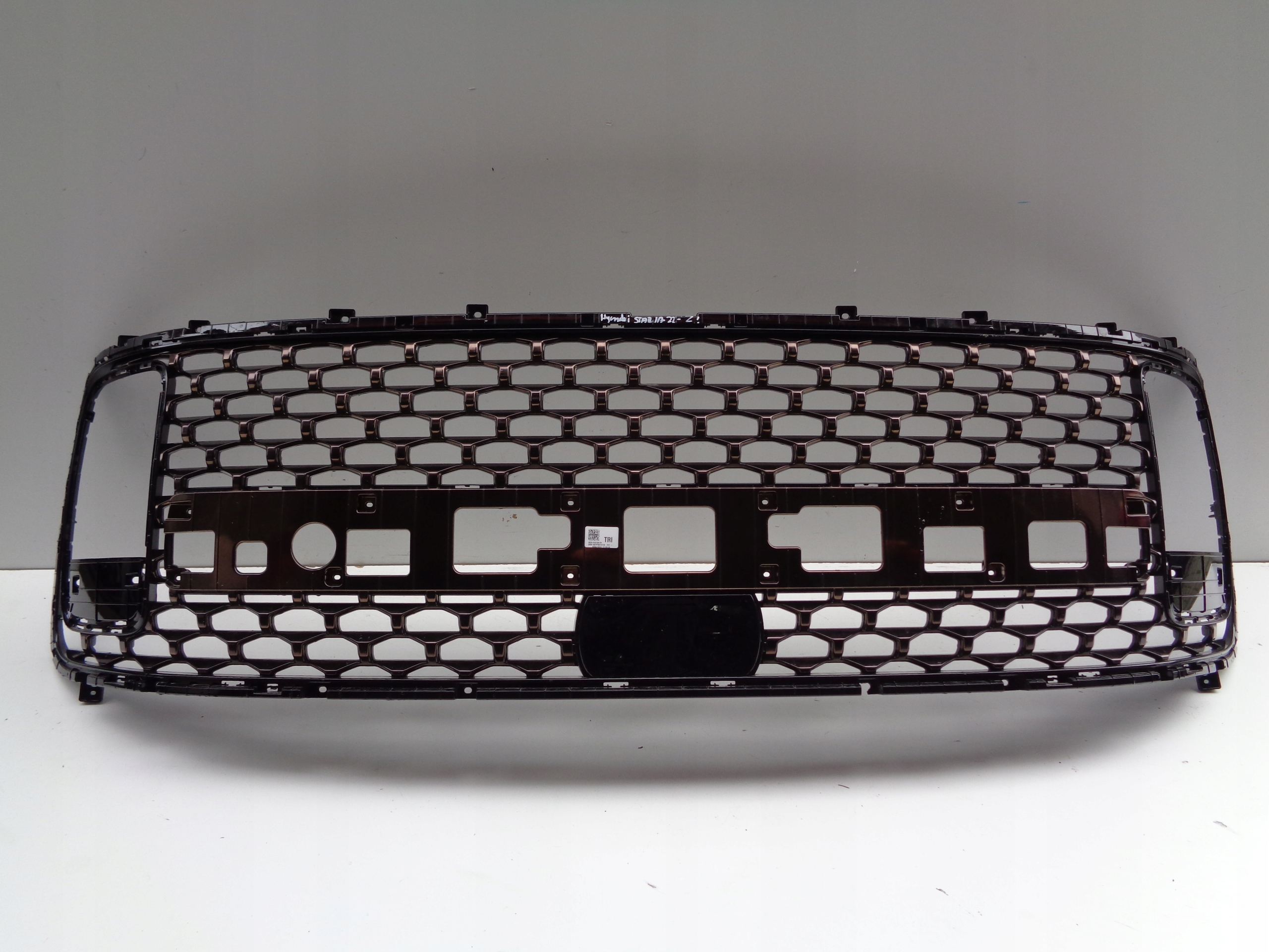 front PREKLADgrill grid HYUNDAI STARIA 23