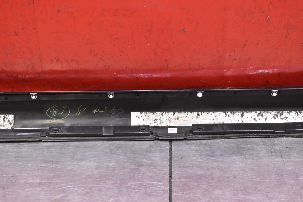 cap threshold right 4T5 75851-50040 LEXUS LS 4 IV LS600H 06-09