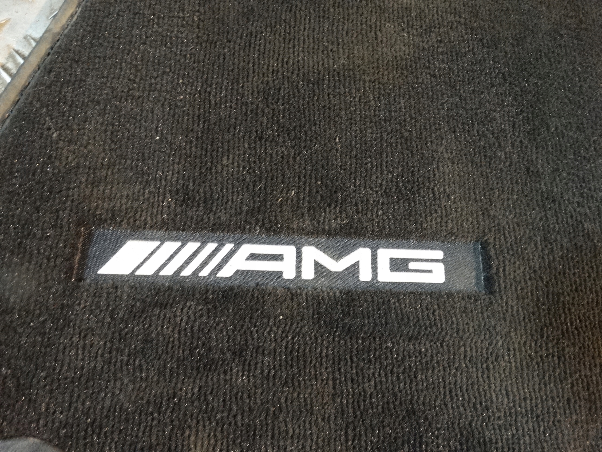 IDEALNE KPL. mats MERCEDES SL W232 1