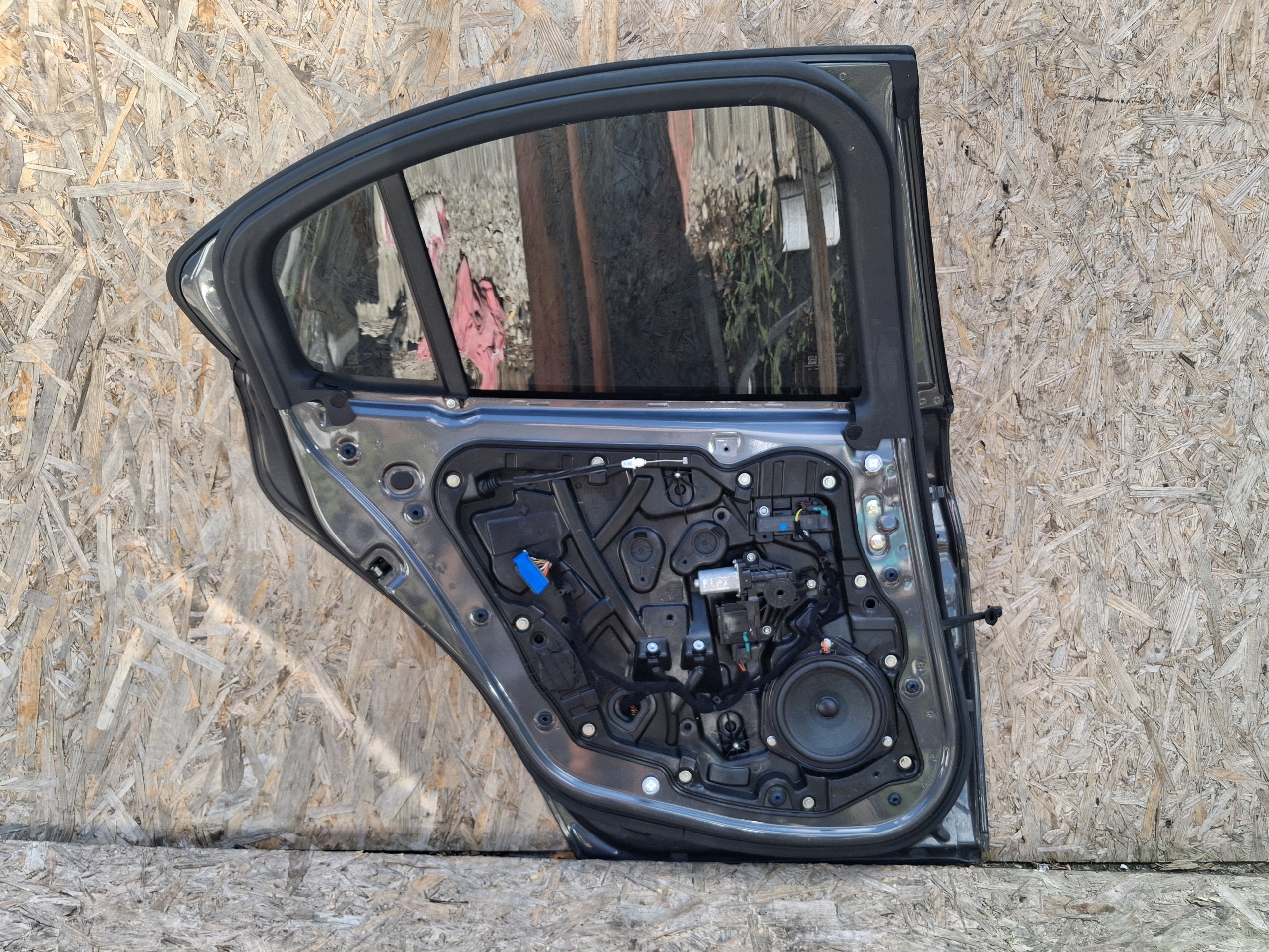 door complete left rear. left rear part ALFA ROMEO GILULIA 2017R