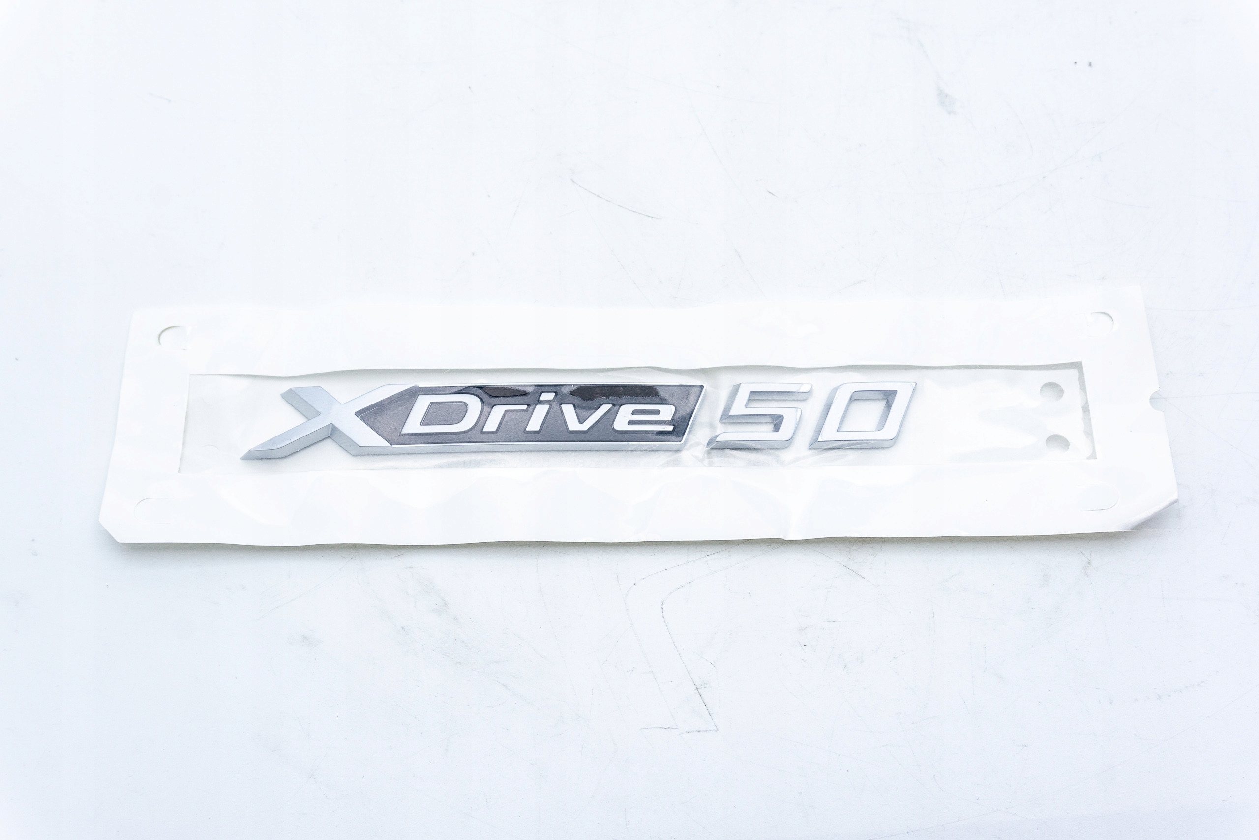 Emblemat napis XDrive 50 BMW iX