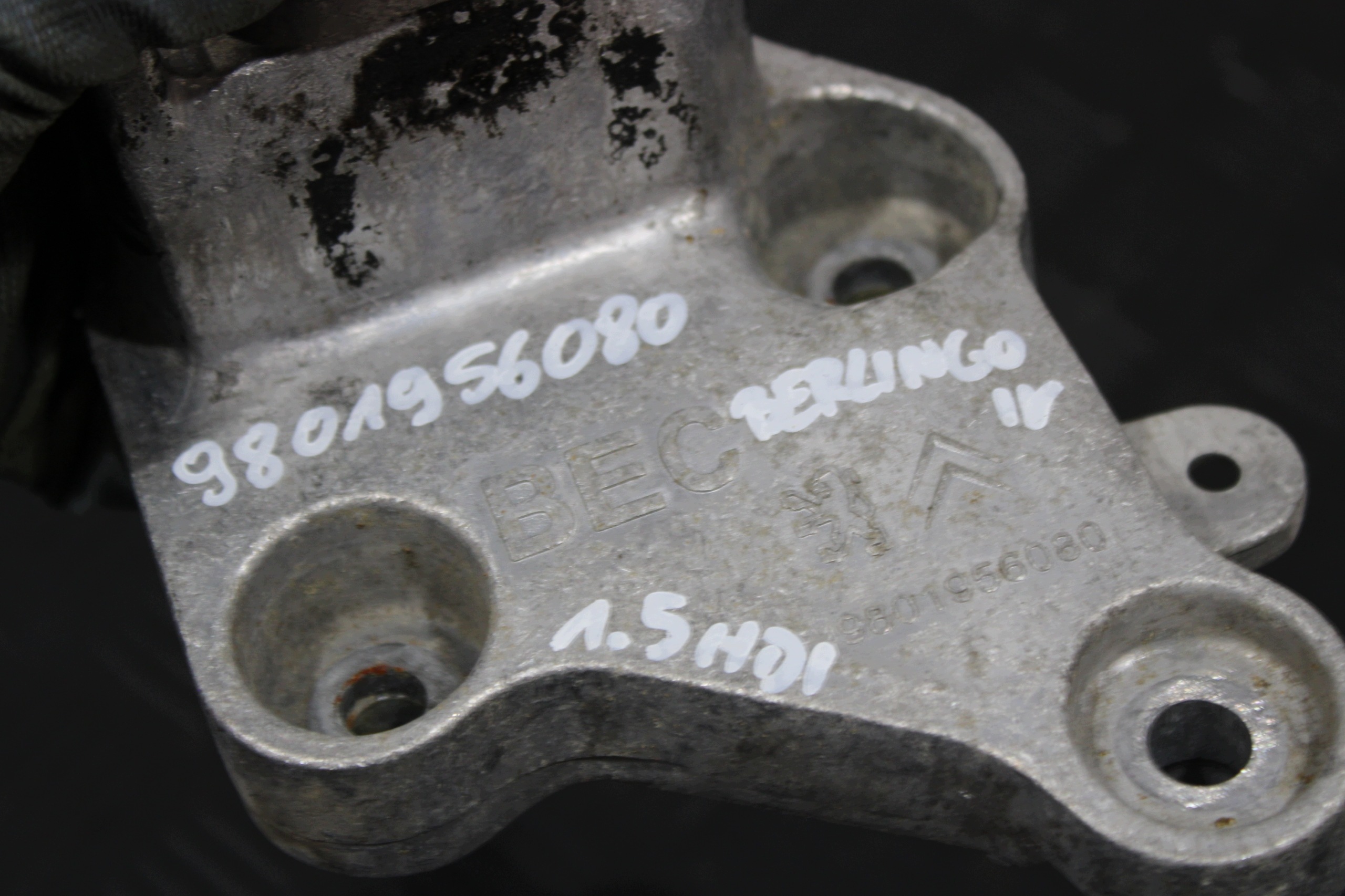 supporto staffa cambio ingranaggi 9801956080 CITROEN BERLINGO IV 4 2019