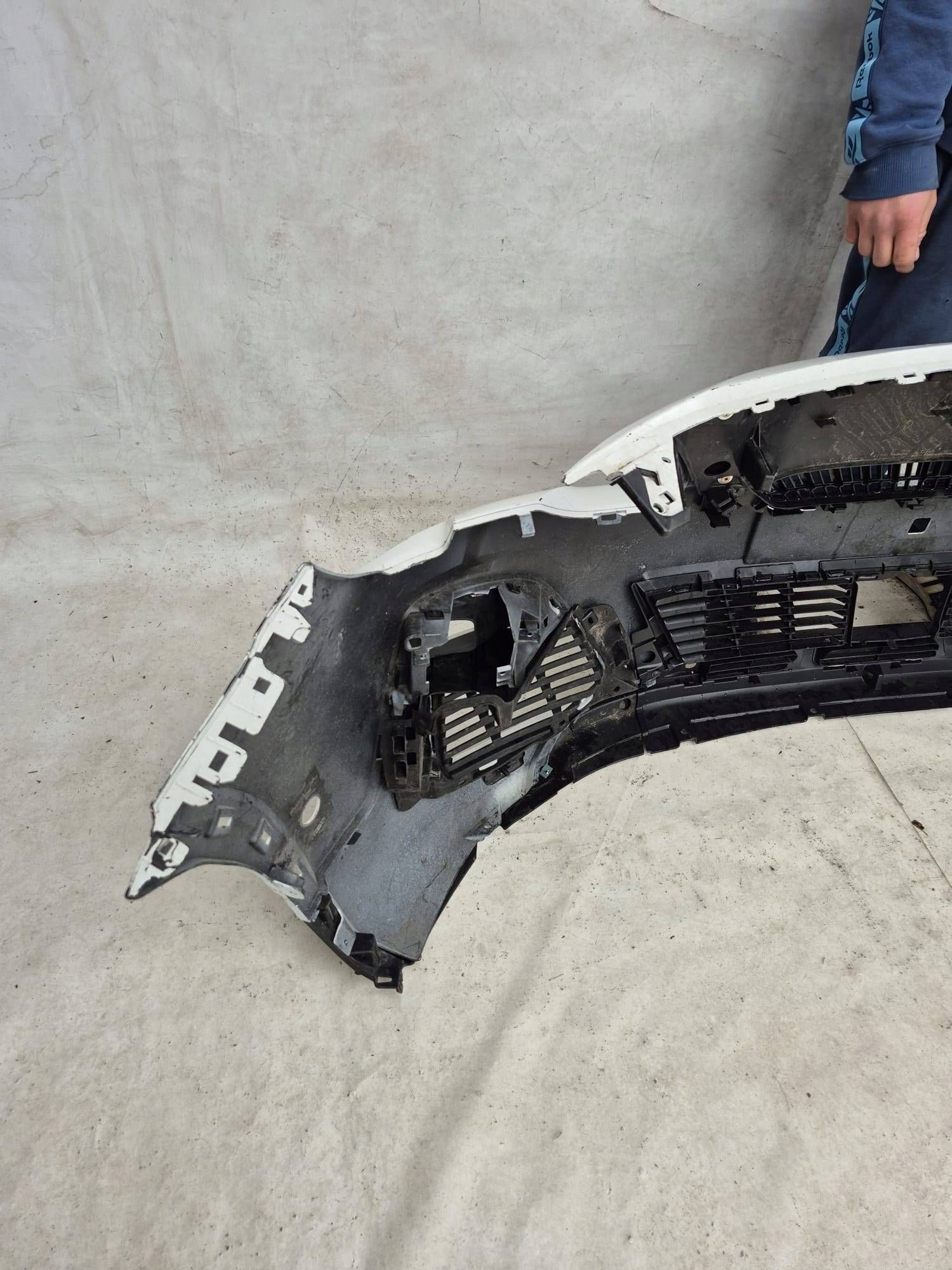 PEUGEOT 3008 II 16- bumper front front