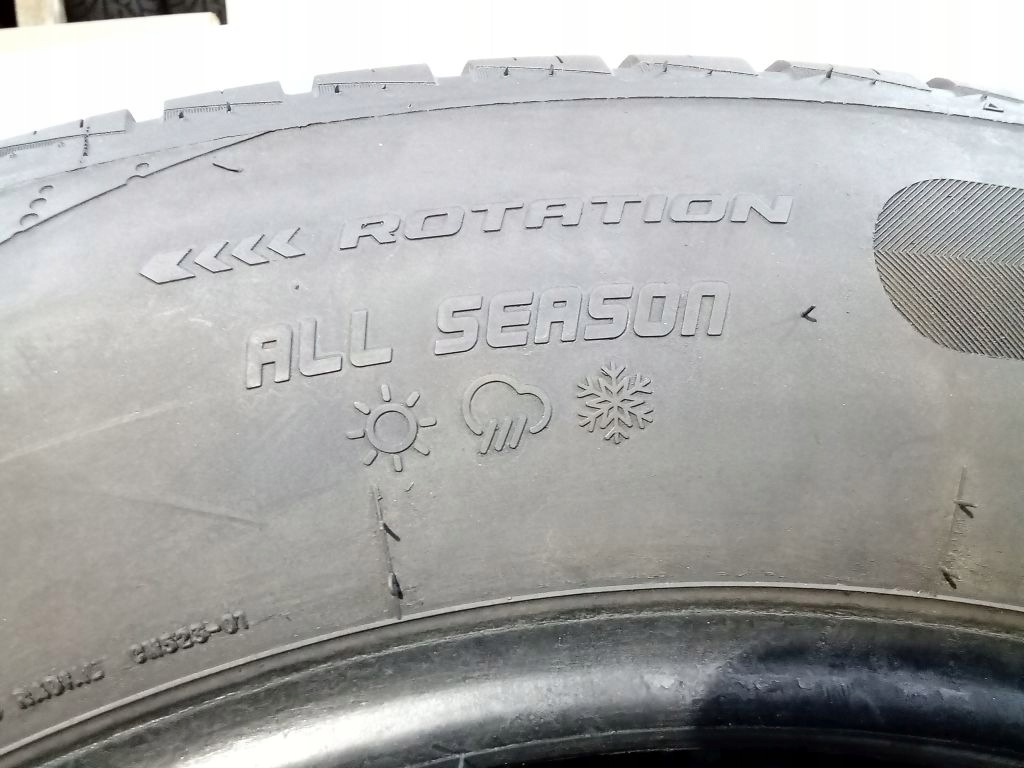 gumy Austone Fixclime All Season 235/60/18 107V 2023 7,1mm