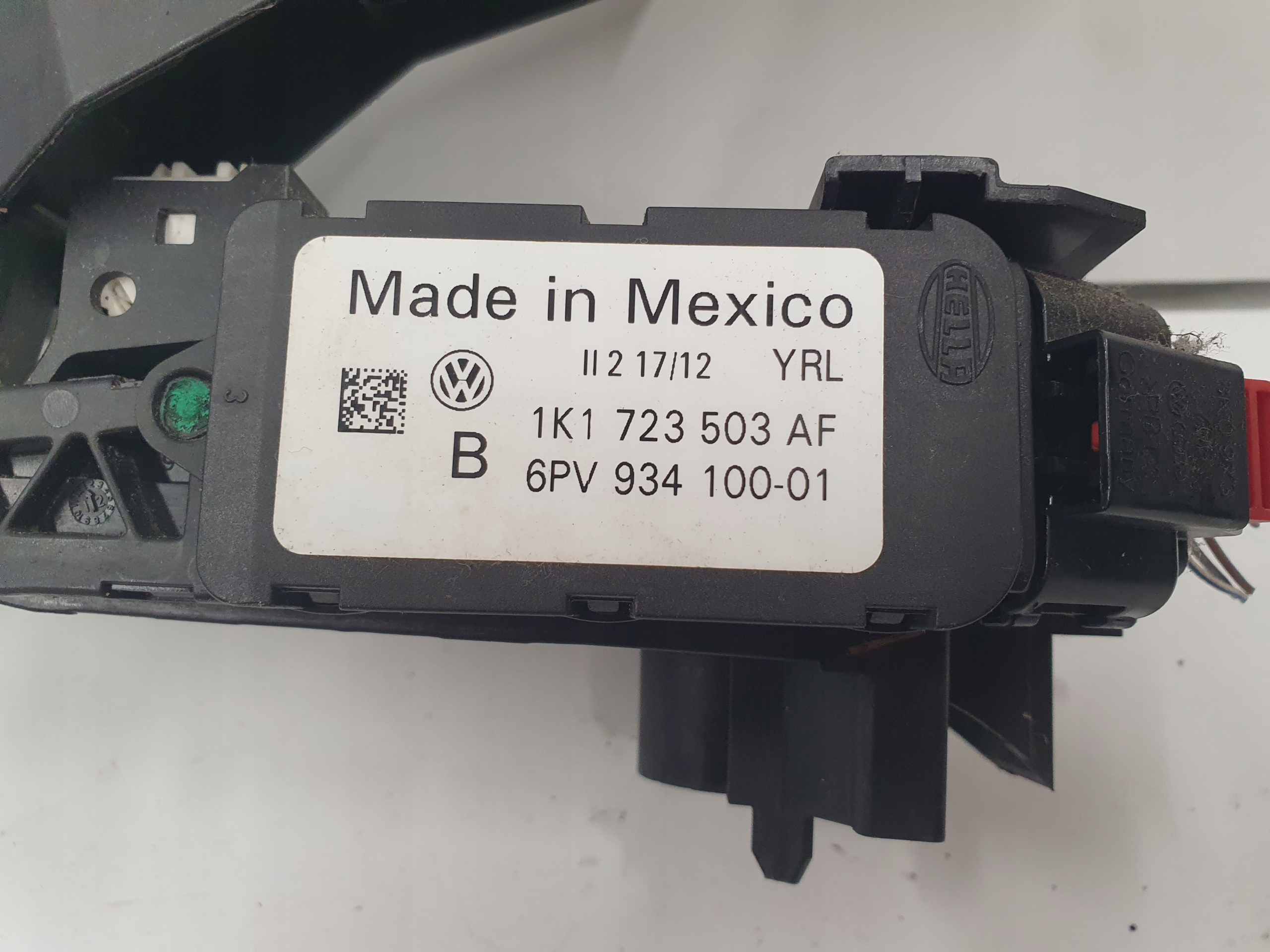 VW Passat B7 USA 11-16 2.5B accelerator pedal potentiometer
