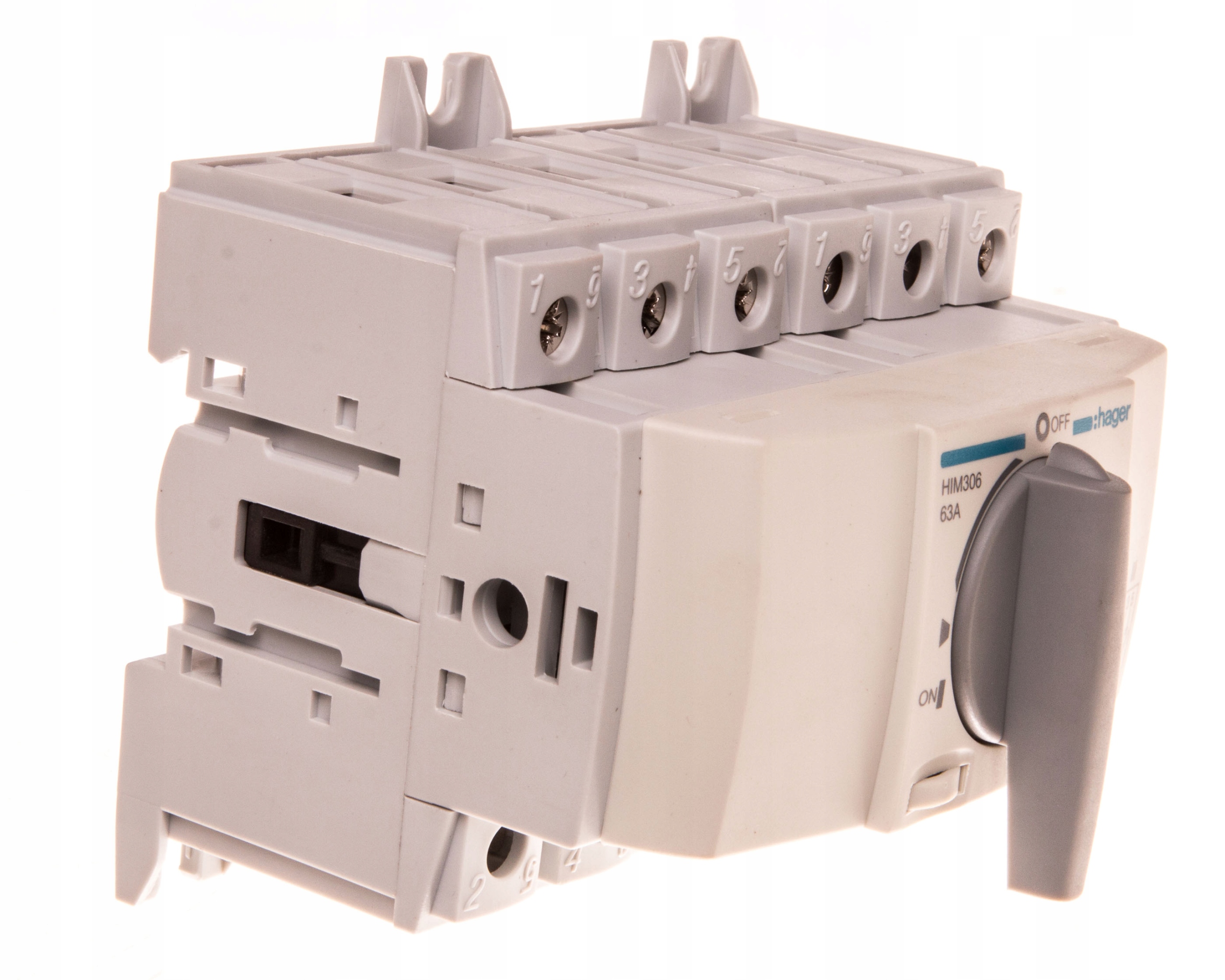 Hager modulární přepínač I-o-ii 3x63A HIM306