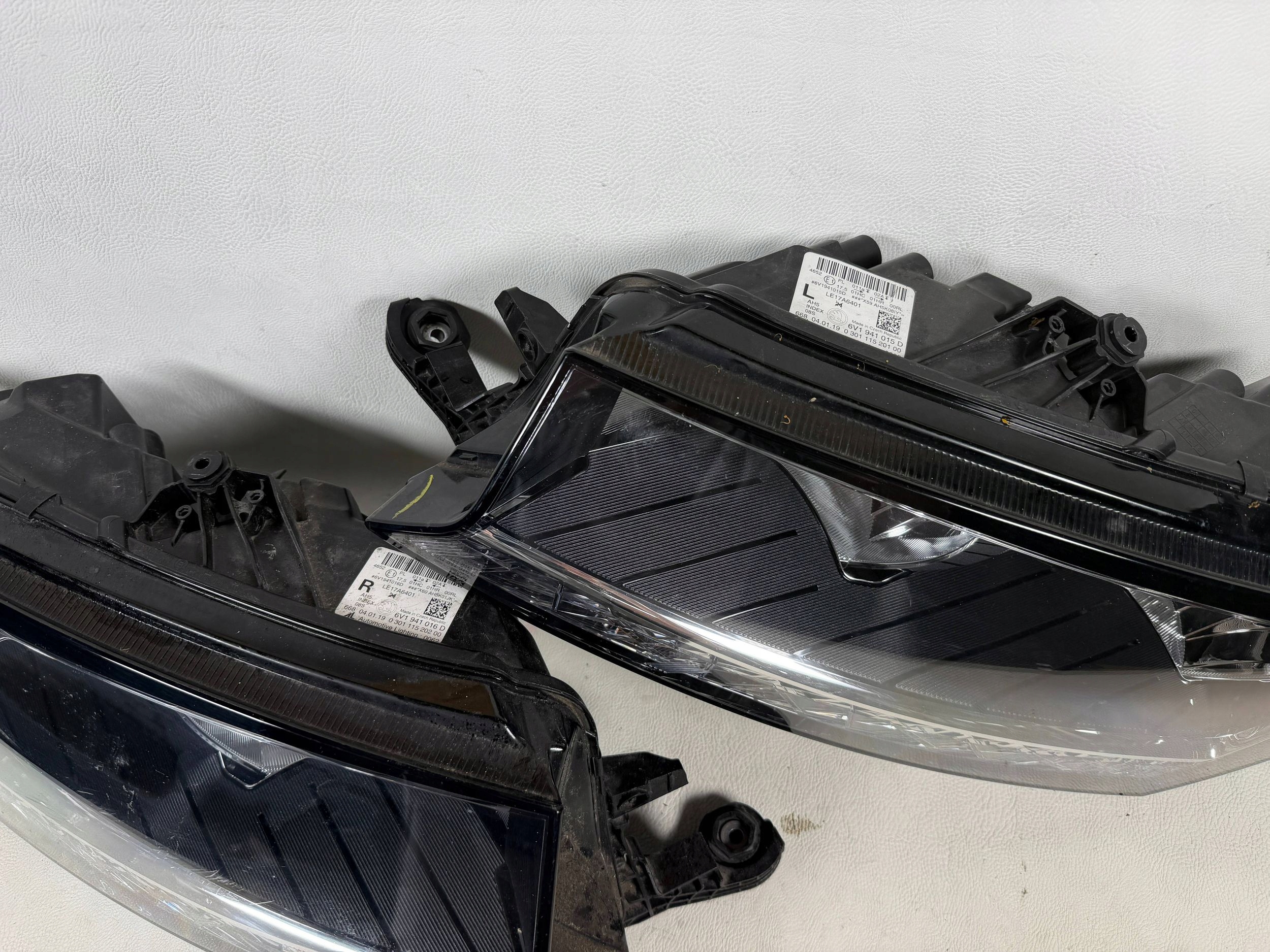 Skoda Fabia 3 III Lift Led 18- light right left front front