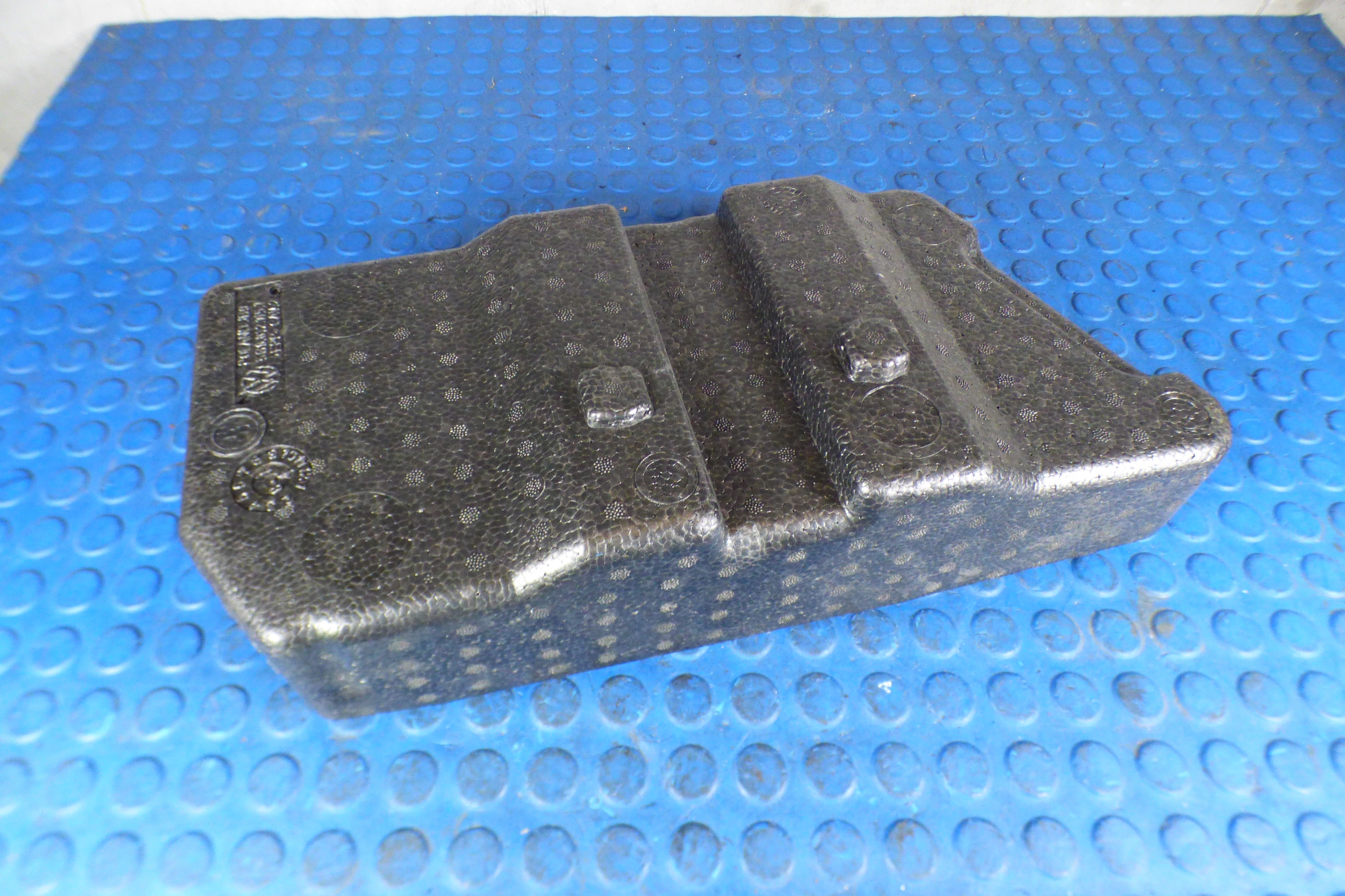 insert polystyrène 5G0012115T VOLKSWAGEN GOLF VII 7