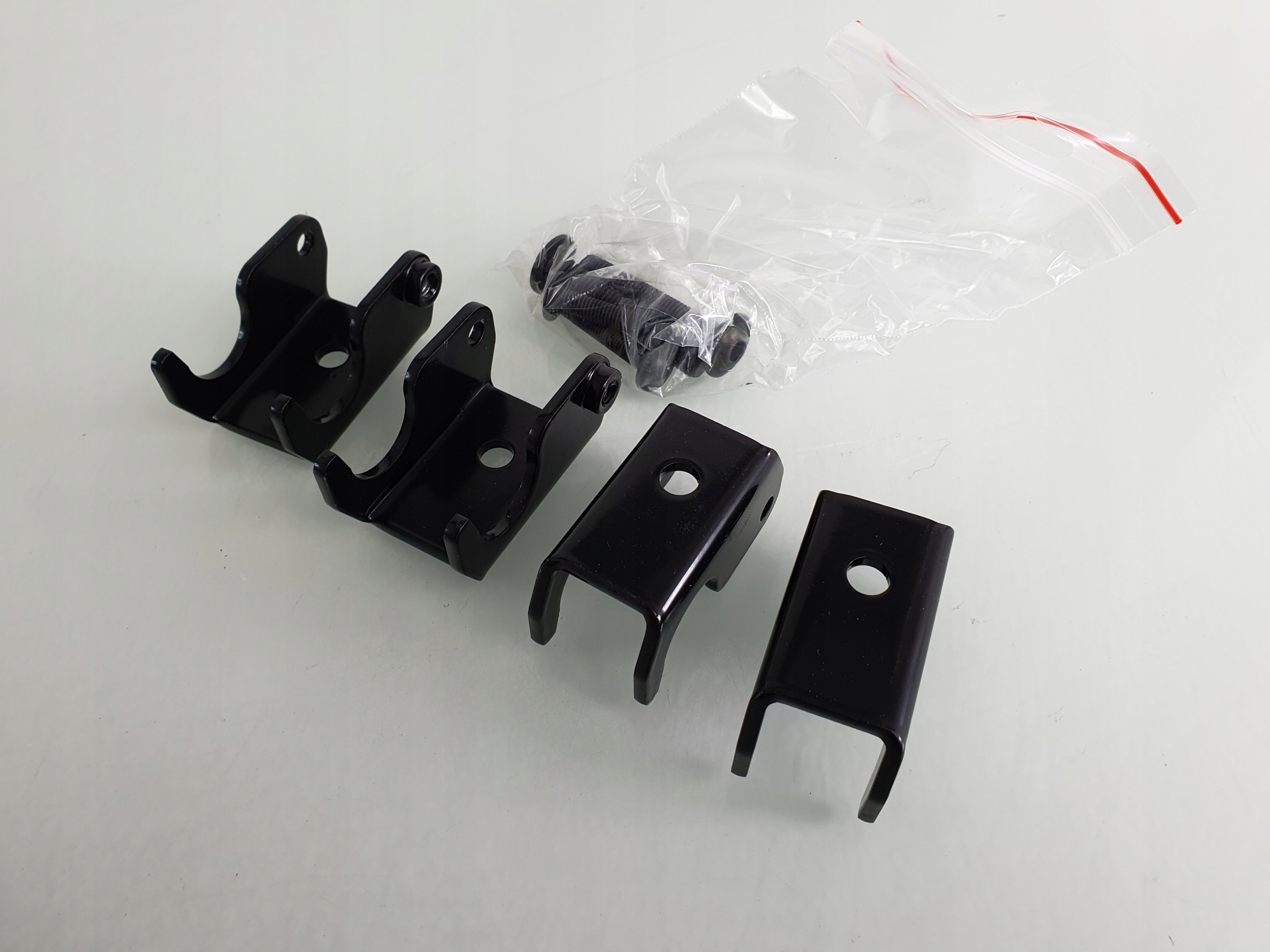 O26F02 - E1005 SW-MOTECH крепление галогенных ламп KPL