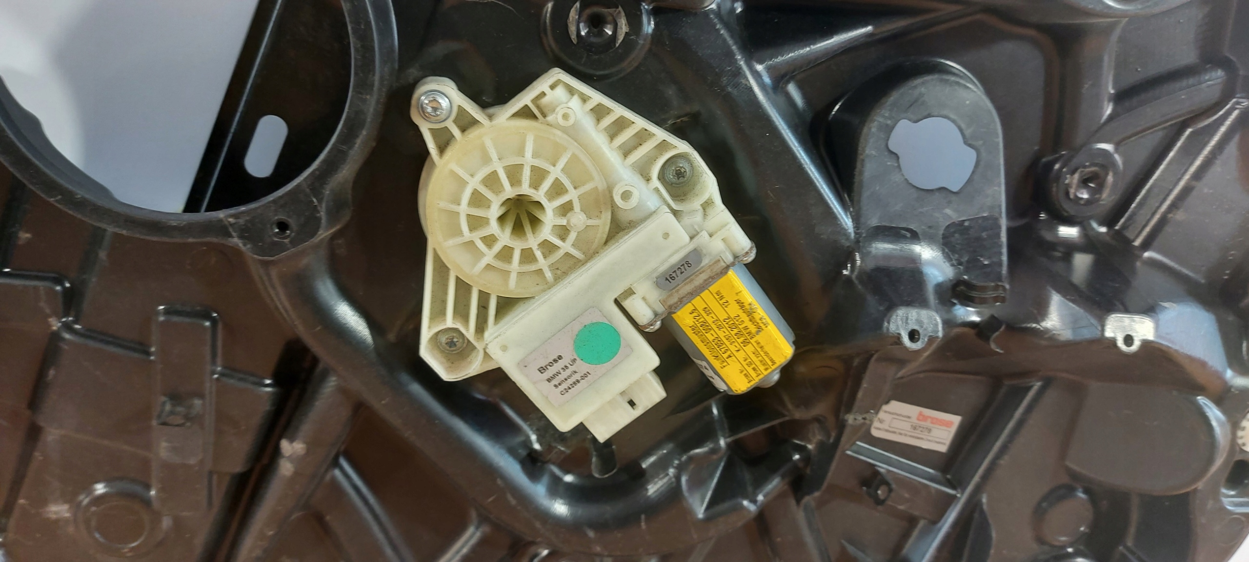BMW 7 G12 right window regulator front mechanism