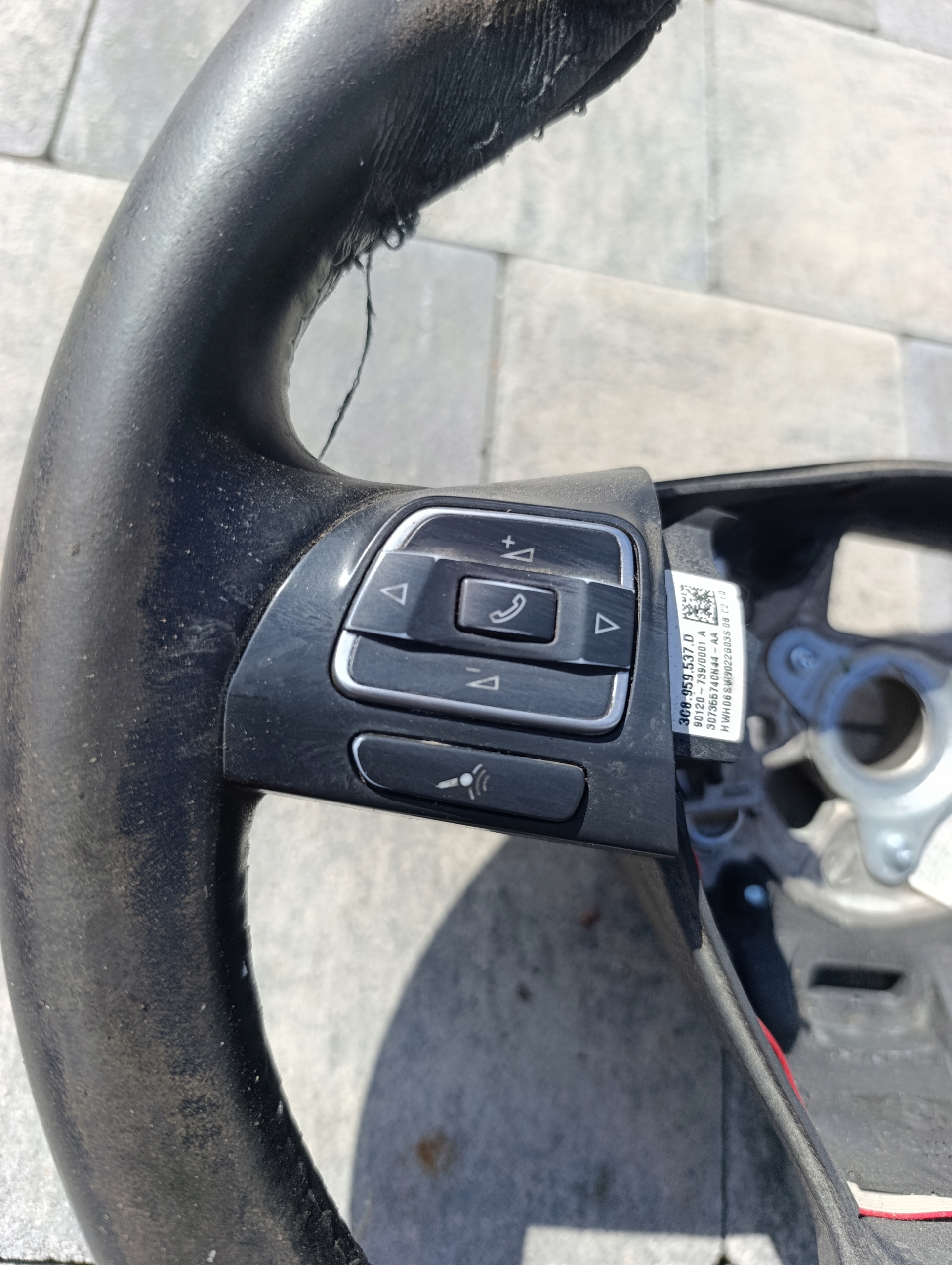 VW T5 LIFT lenkrad MULTIFUNKCYJNA/ MULTIFUNKCJA Leder 7E0419091
