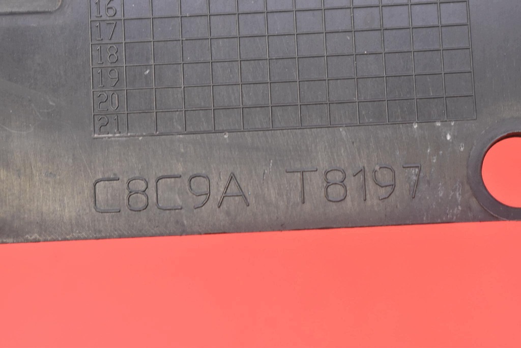 kryt stěny předního levá CPLA-6A950-CA RANGE ROVER 4 IV L405 12-17