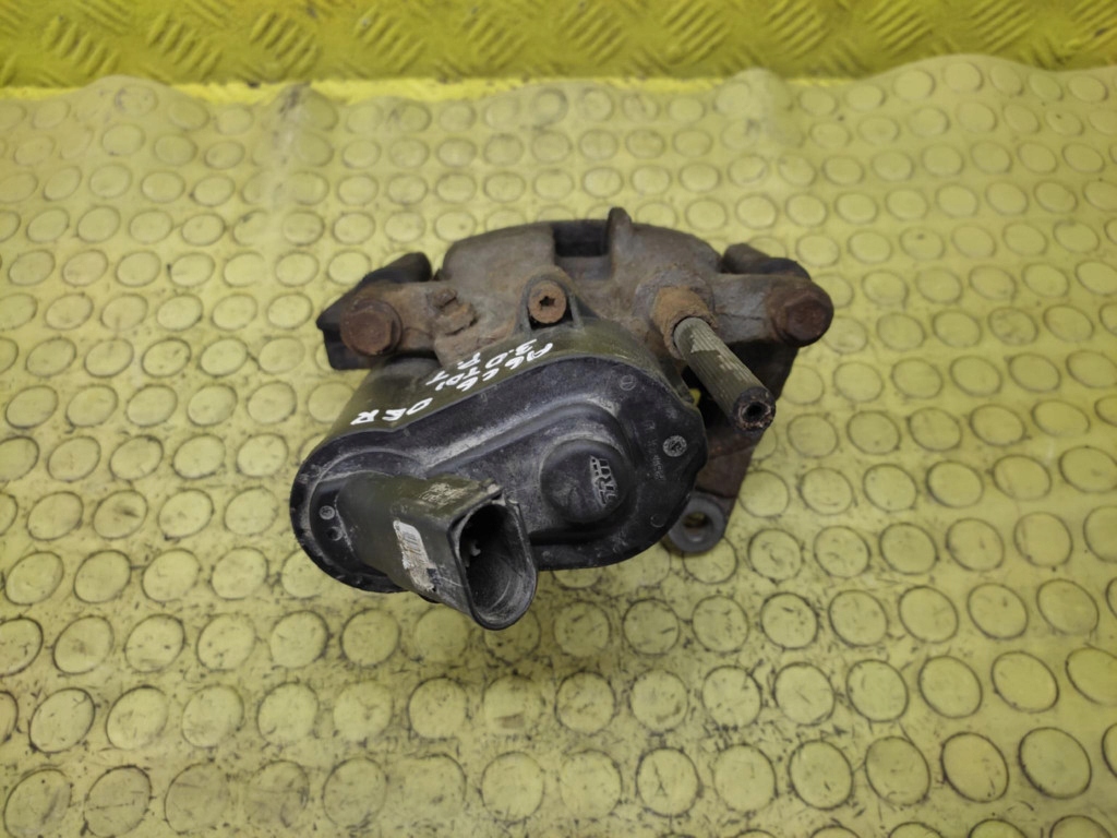 AUDI A6 C6 3.0 TDI caliper brake right rear part