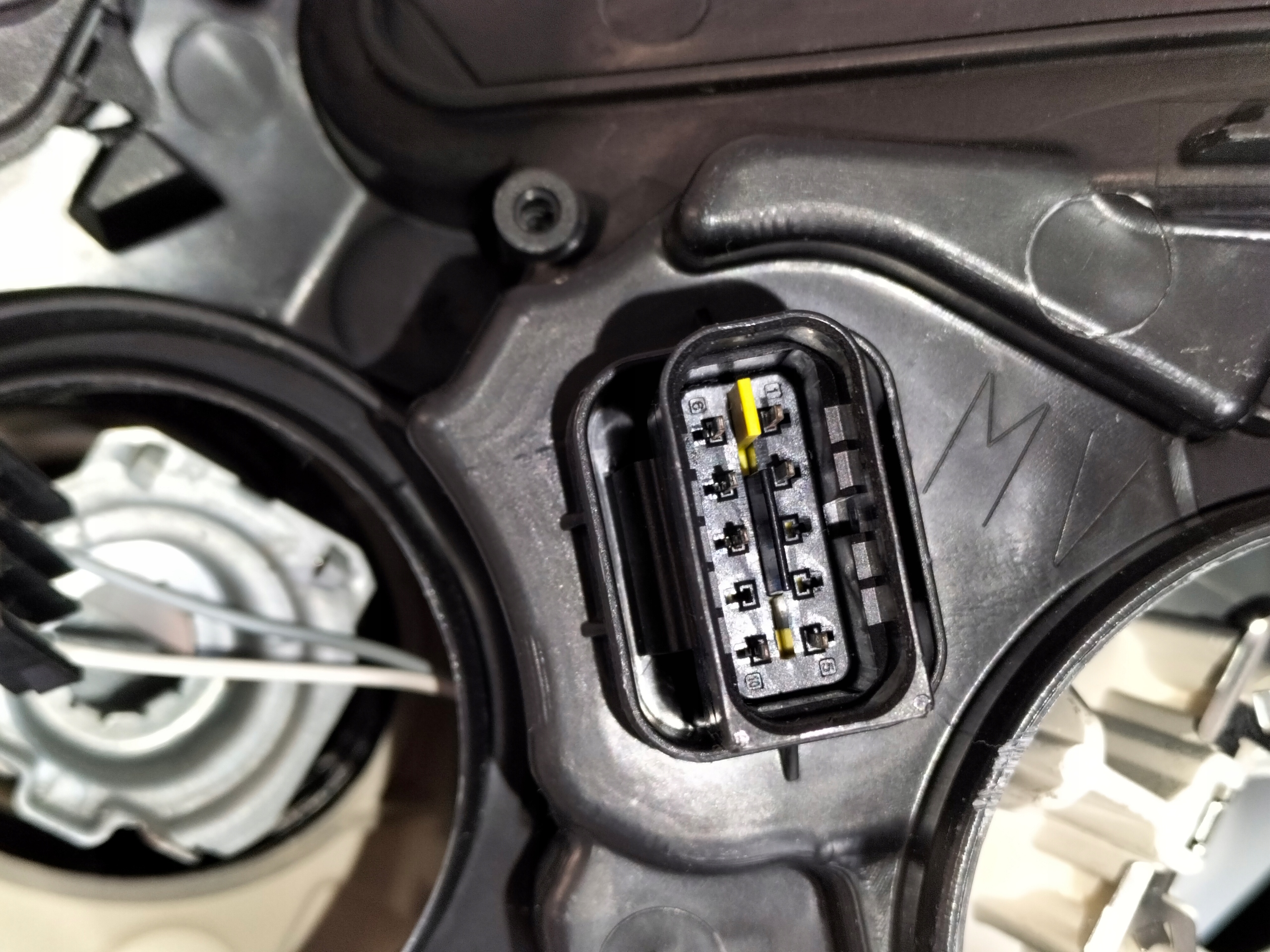 light front reflektor right PEUGEOT 208 LIFT 15-19