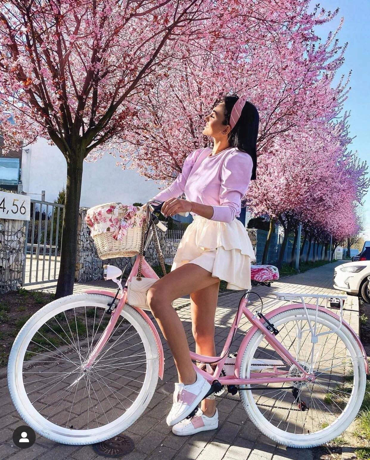 PIĘKNY DAMSKI RÓŻOWY ROWER 28 " CALI KOŁA MIEJSKI SHIMANO 7 BIEGÓW GLAMOUR Materiał ramy Hi-Ten