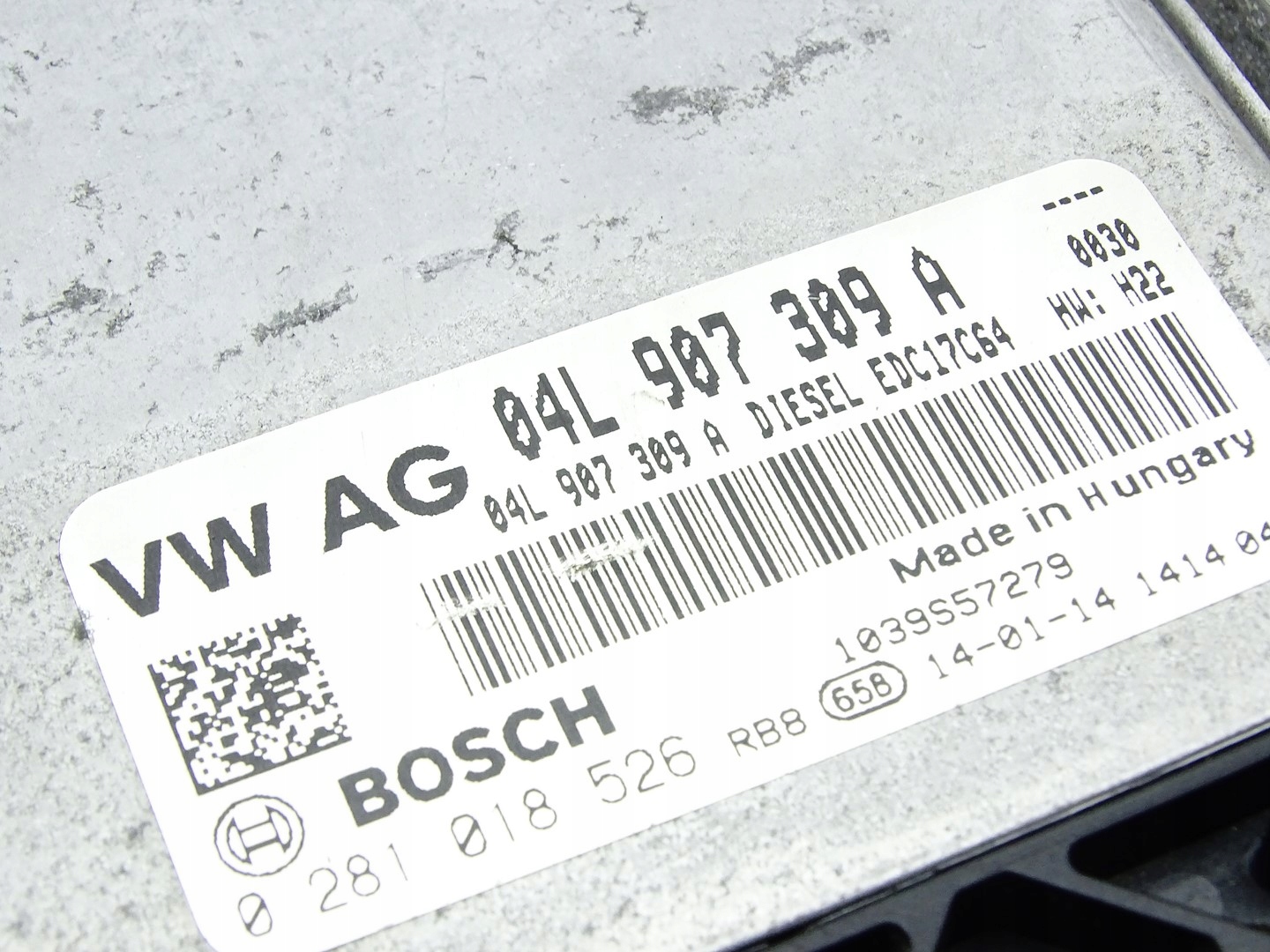 computer control unit of the engine ECU SKODA OCTAVIA III 2.0 TDI 04L906021ER
