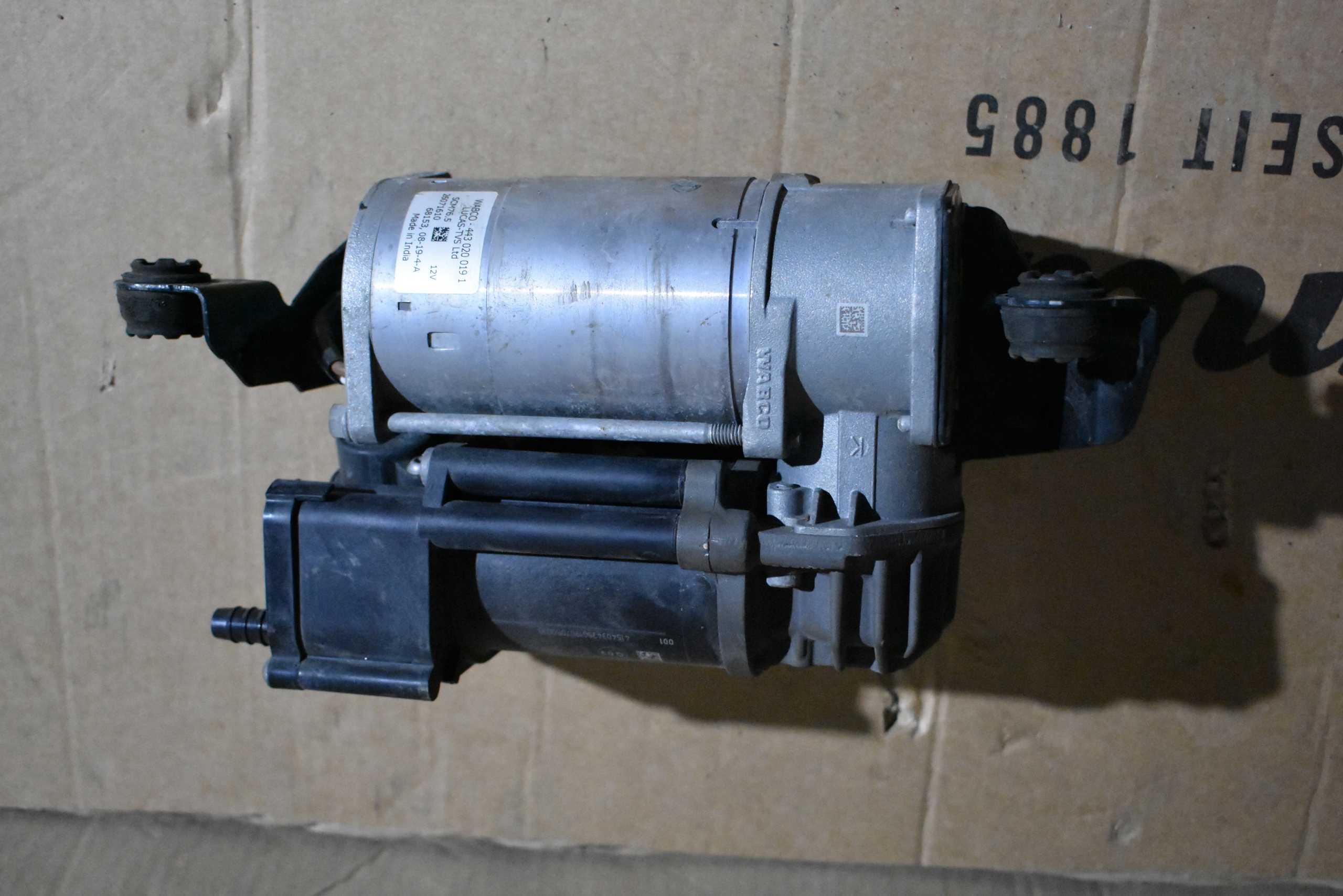 compressor; NIVO MERCEDES W213 W238 W257 1