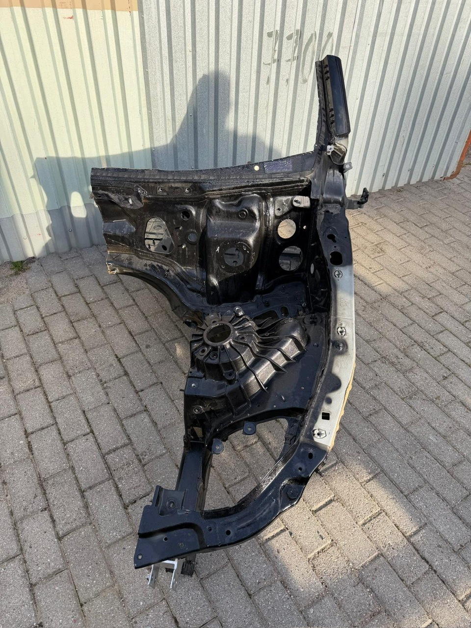 perfect condition quarter front front left quarter MERCEDES W214 1