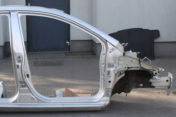 KIA Picanto 2013 ЛОНЖЕРОН ПРАВЫЙ ПЕРЕД