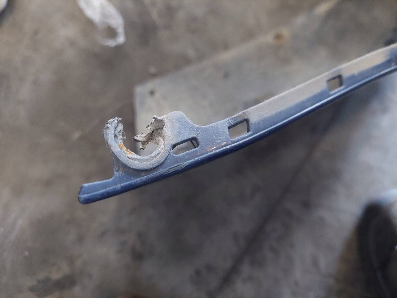 complete front bonnet bumper VOLKSWAGEN PASSAT B6 LA5E ID: 238279