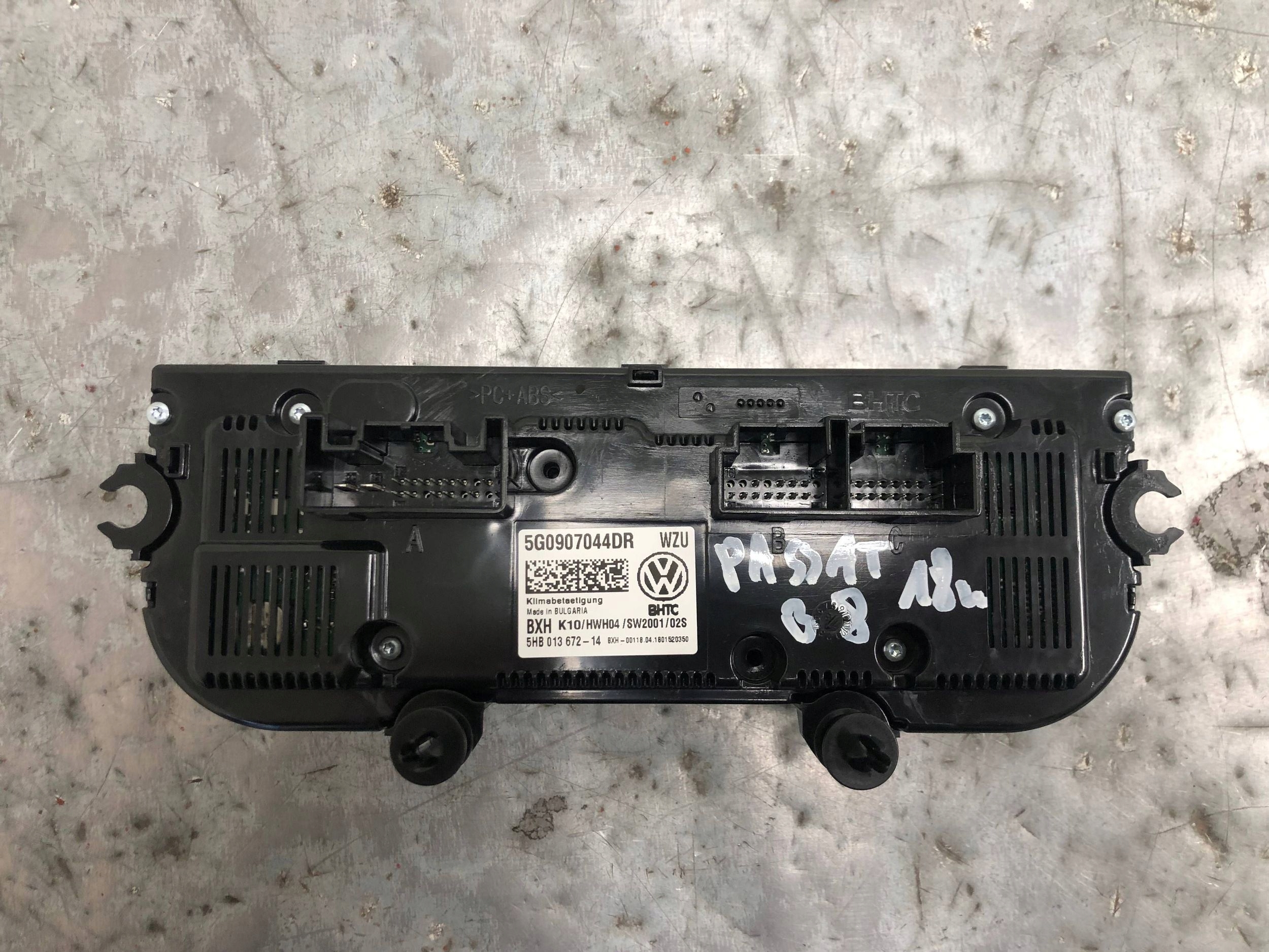 Unite commande clima VW PASSAT B8 5G0907044DR