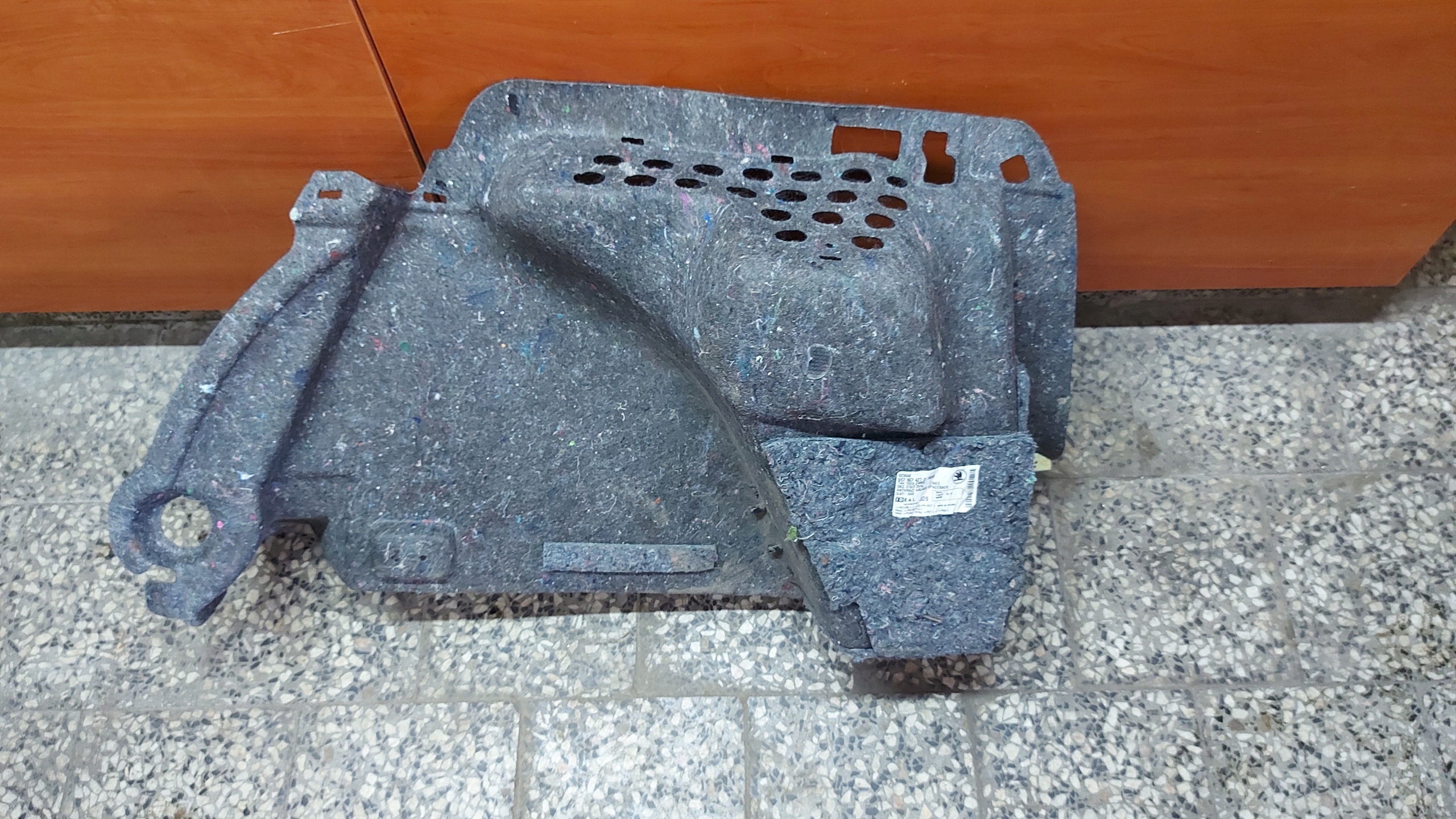 boot upholstery left rear part SKODA SCALA 19