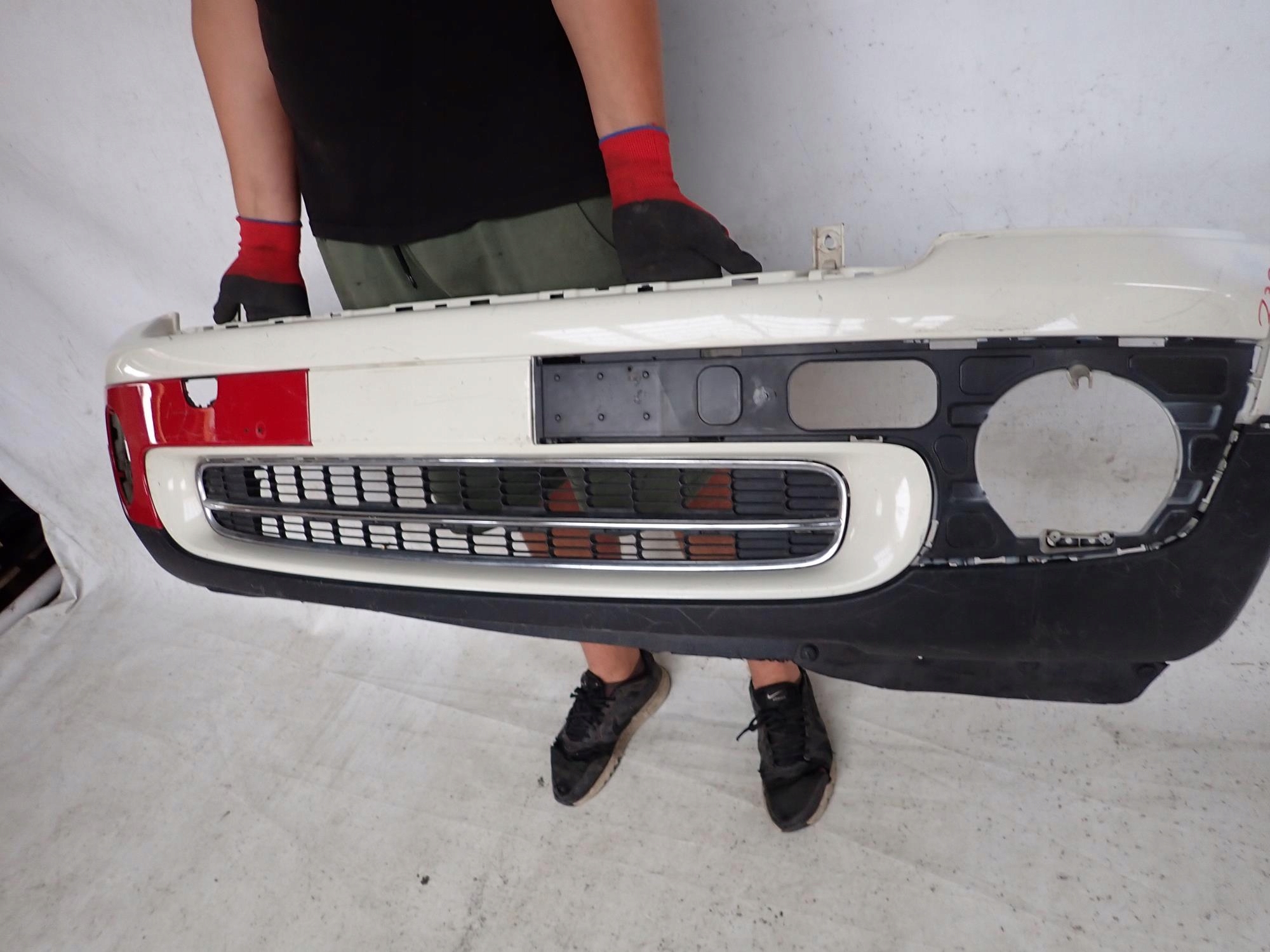 MINI COOPER II 2 R56 petrol 06-10 bumper front front