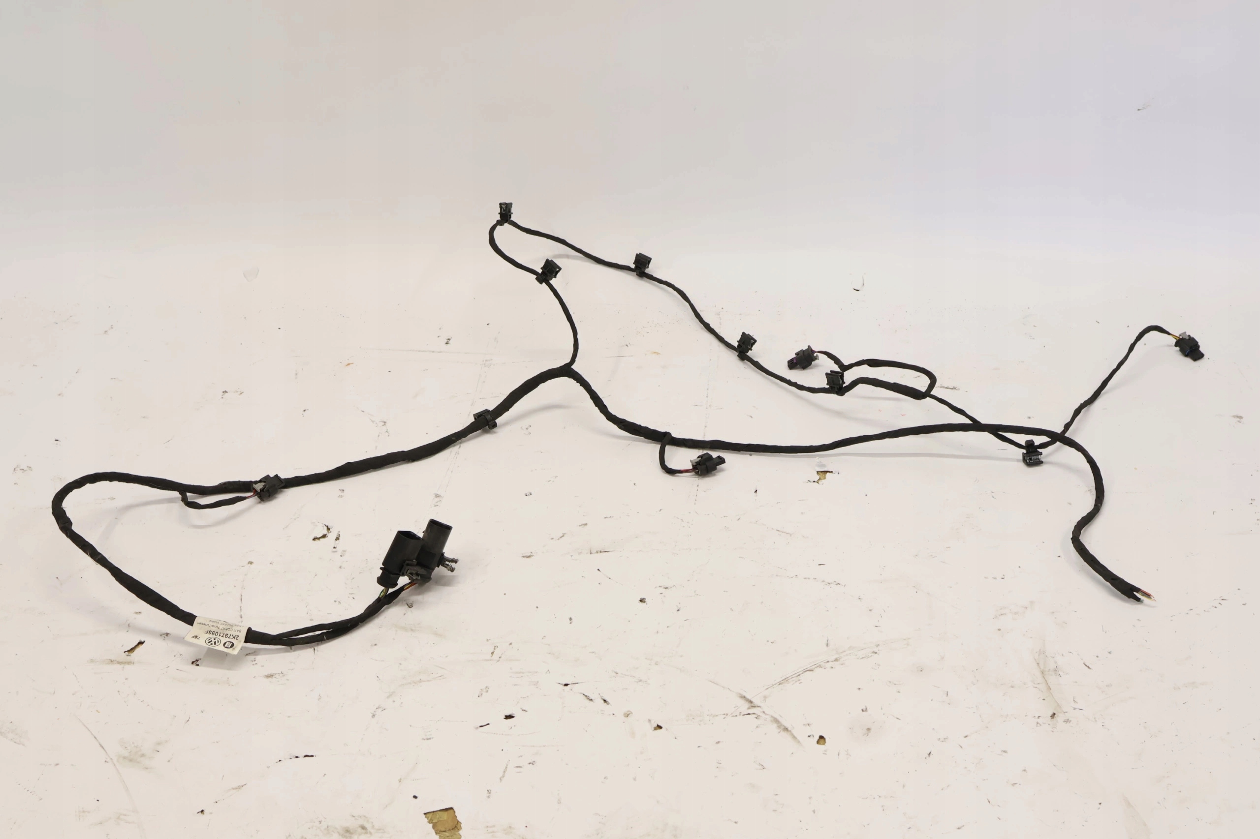 VW Caddy instalacja PDC 2K7971095F