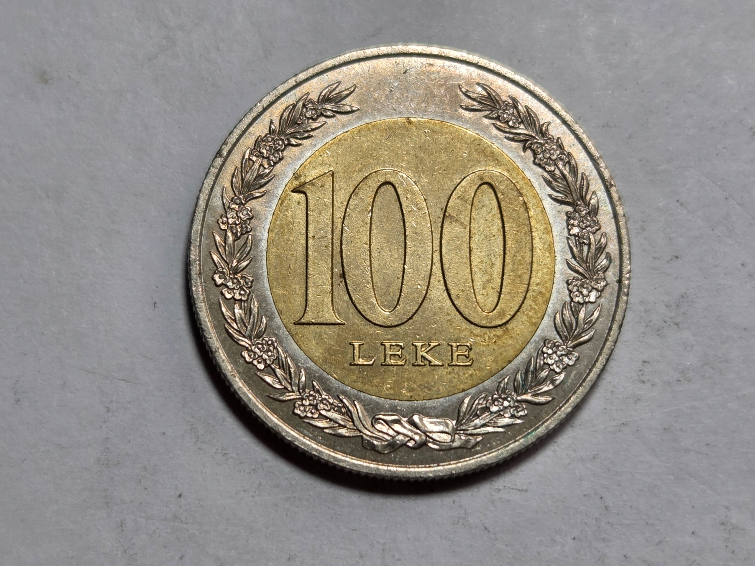 Albania 100 leke 2000 rok -NR2064