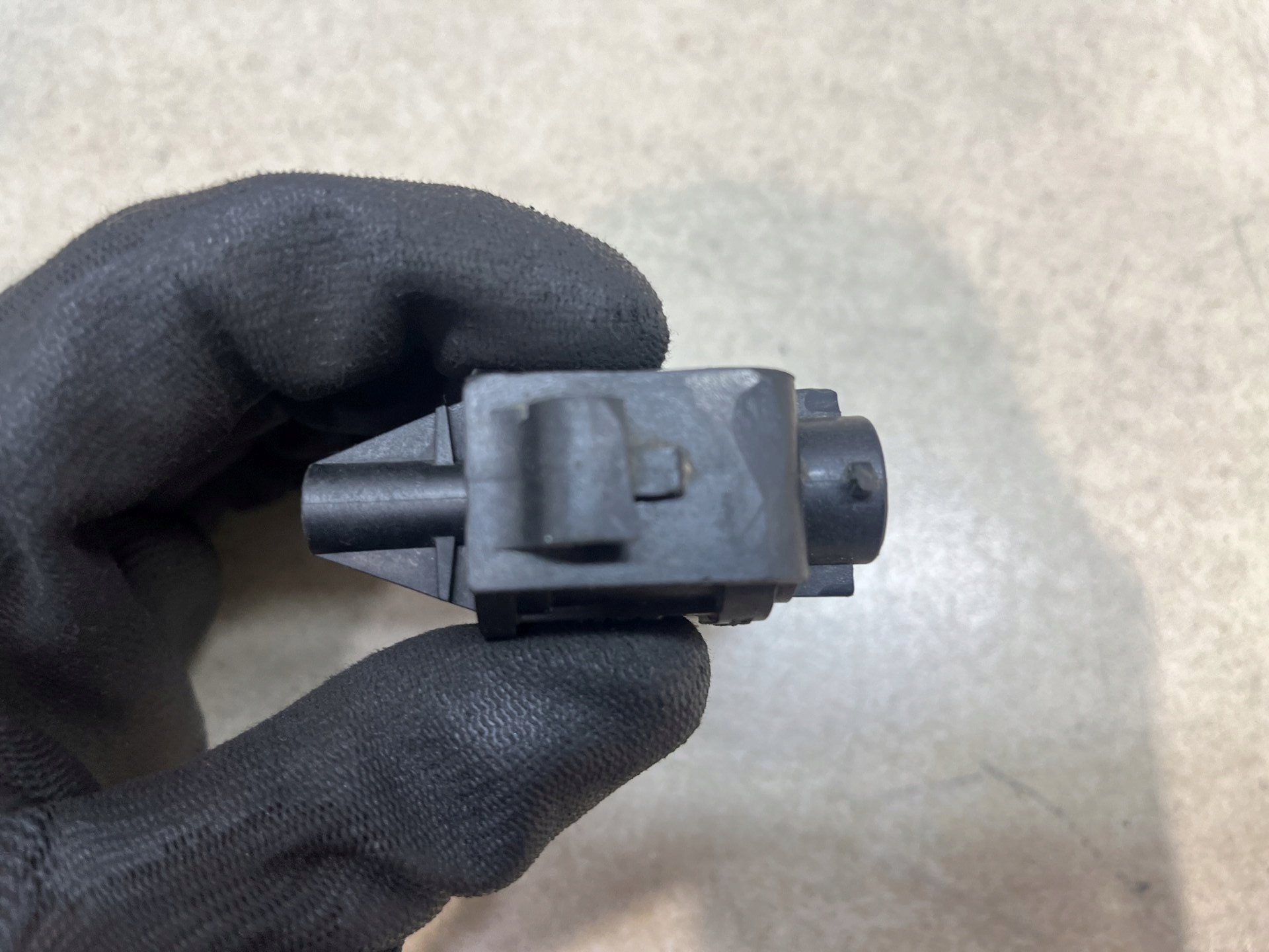 Sensor Unterdruck SKODA OCTAVIA und 1.9 TDI 1J0906283C