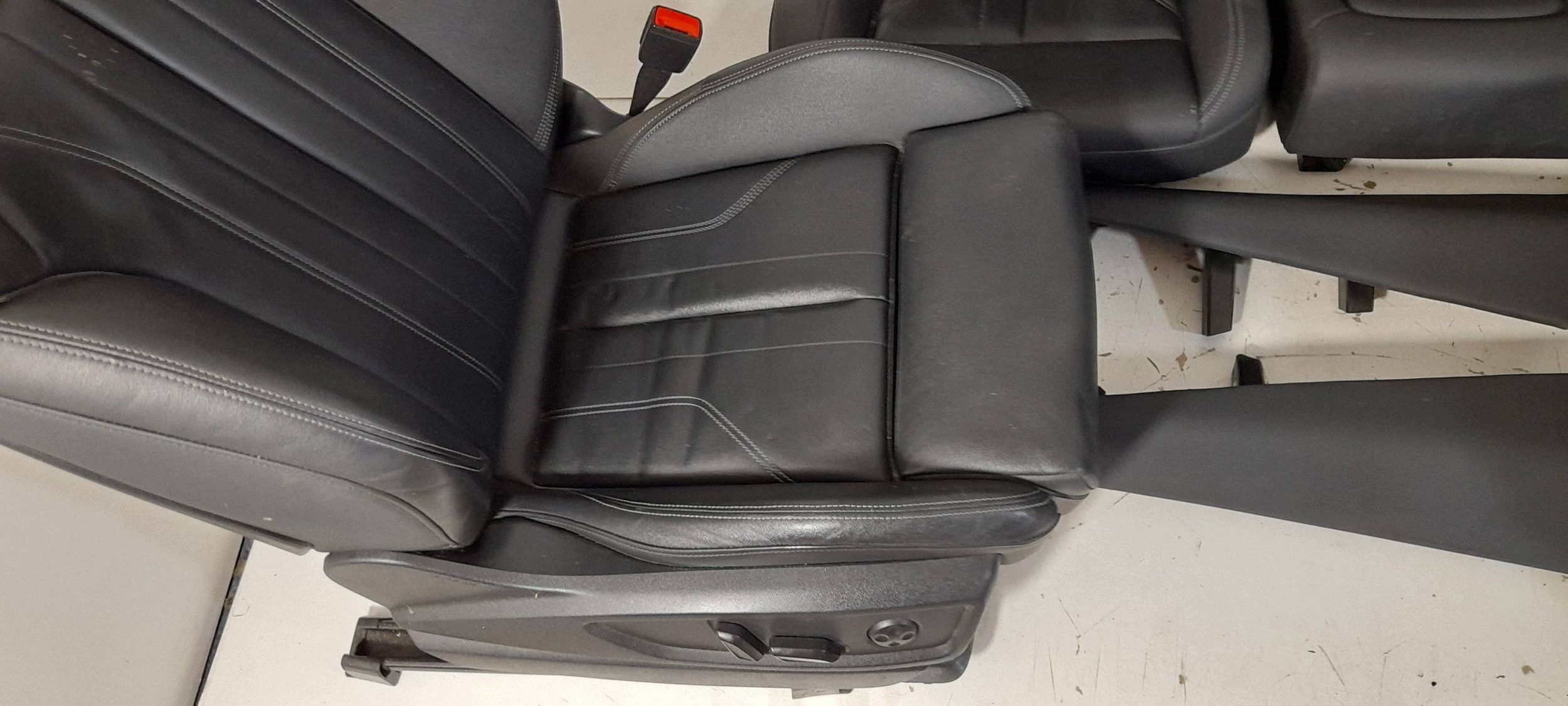 Audi Q5 SQ5 FY 80A Lift Komplet Sitze (QD40)