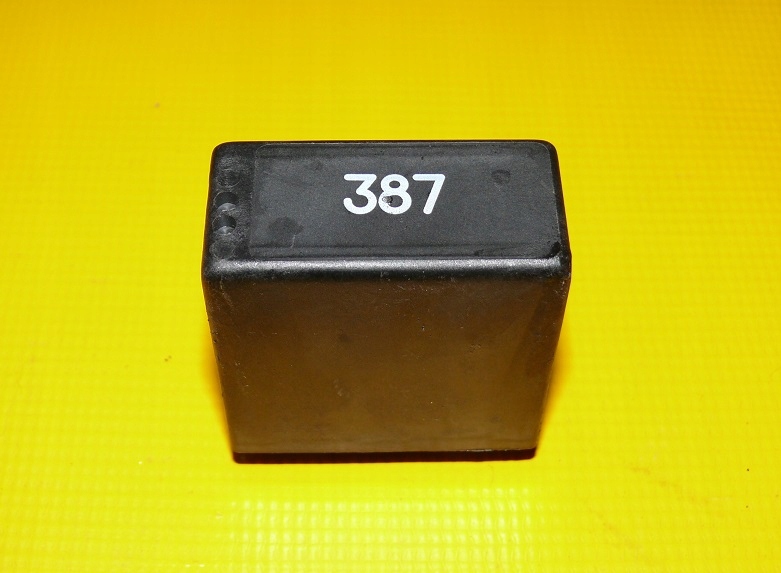 Relè luci 387 AUDI S6 A6 C5 4B0919471